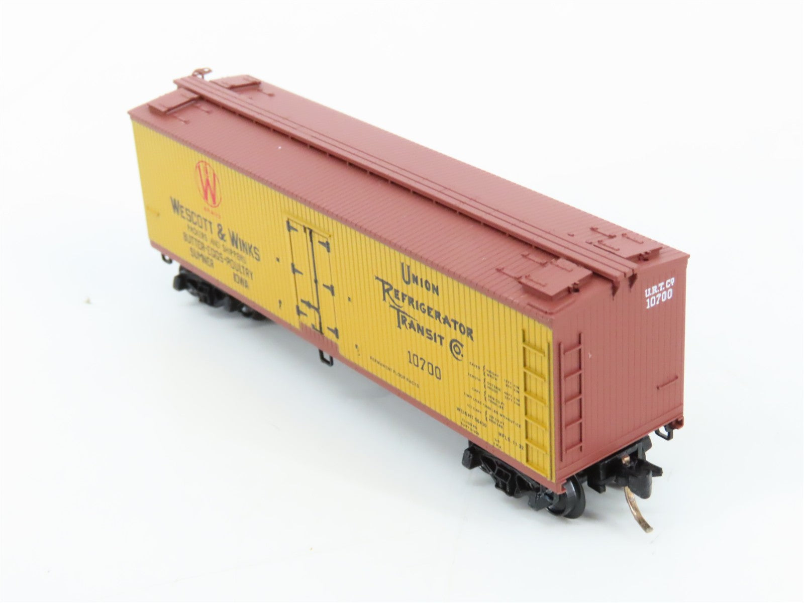 N Scale Micro-Trains MTL 49380 URTC Wescott & Winks 40' Reefer 10700 RTR