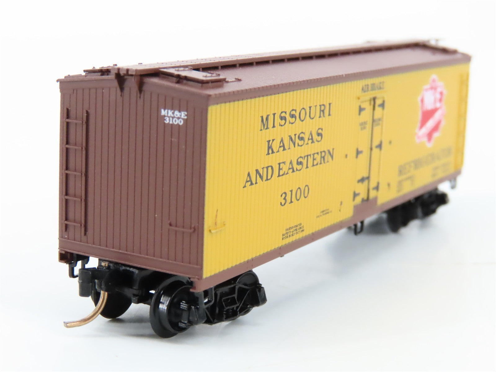 N Scale Micro-Trains MTL 49360 MK&E Missouri, Kansas & Eastern 40' Reefer 3100