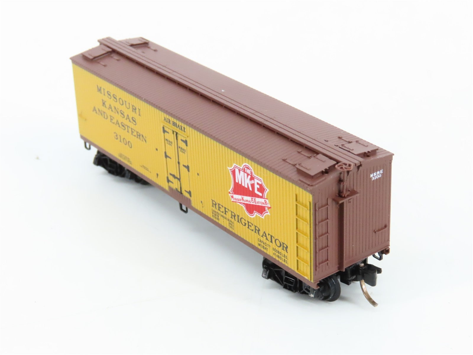 N Scale Micro-Trains MTL 49360 MK&E Missouri, Kansas & Eastern 40' Reefer 3100