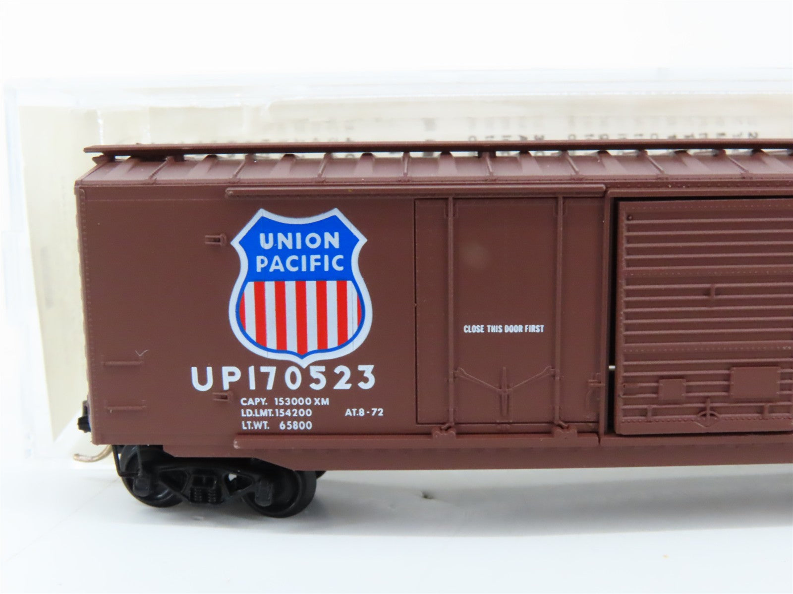 N Scale Micro-Trains MTL 33050 UP Union Pacific 50' Box Car 170523 RTR