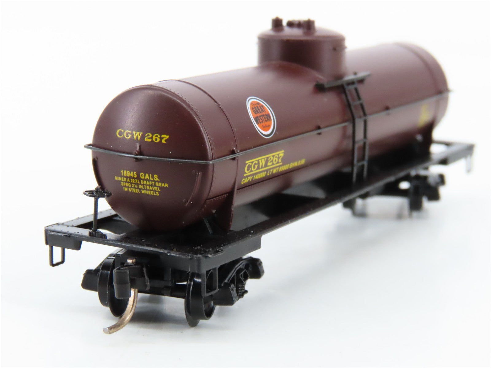 N Micro-Trains MTL 65320 CGW Chicago Great Western 39' Single Dome Tank Car 267