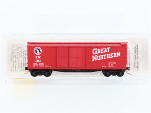 N Scale Micro-Trains MTL 43040 GN Great Northern 40' Box Car 3345 RTR
