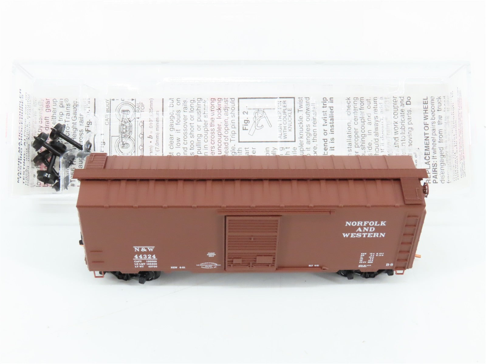 N Scale Micro-Trains MTL 20606 N&W Norfolk & Western 40' Box Car 44324 RTR