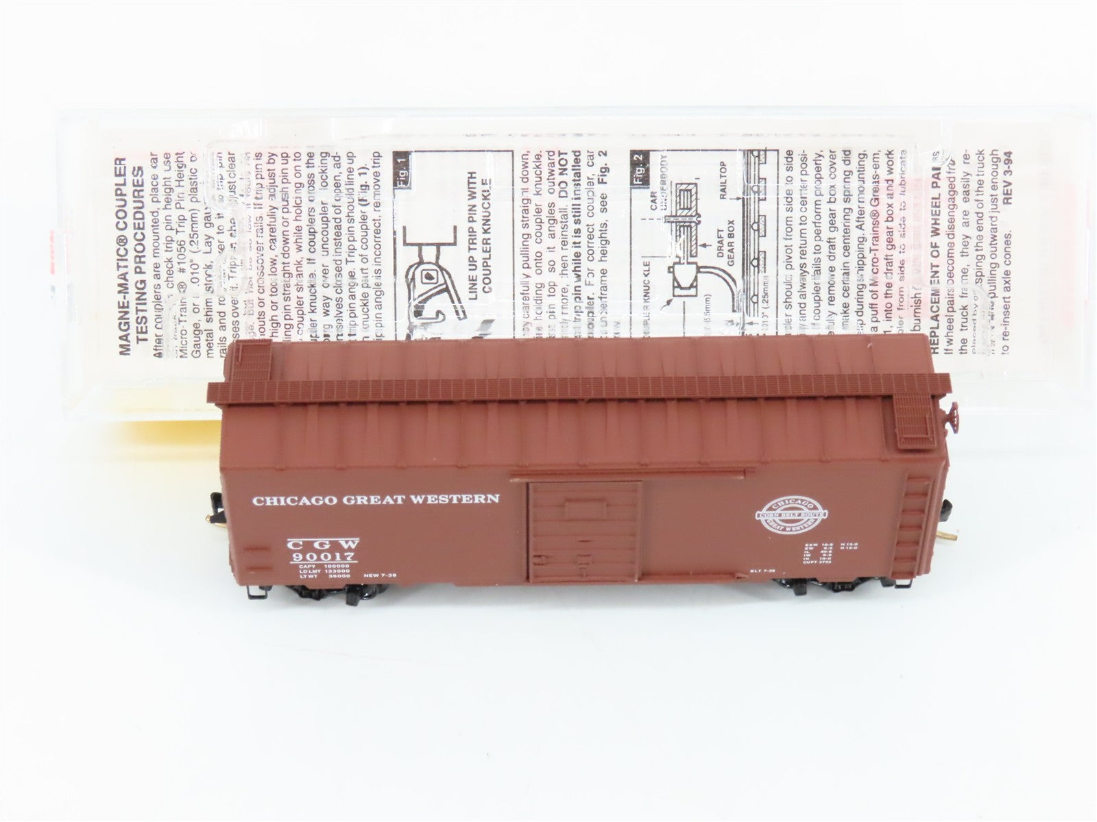 N Scale Micro-Trains MTL 20950 CGW Corn Belt Route 40' Box Car 90017 RTR