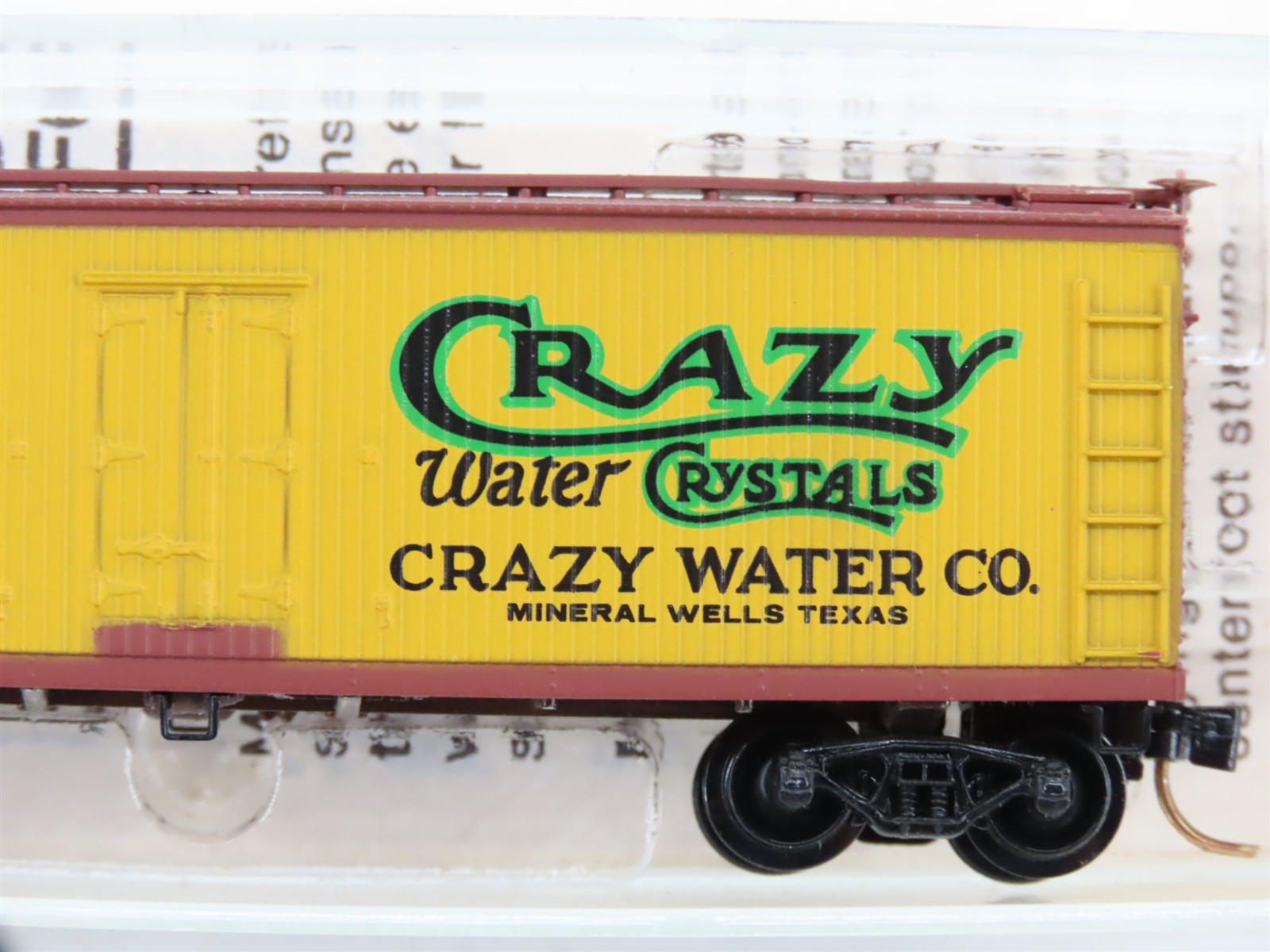 N Scale Micro-Trains MTL 49230 ART American Refrigerator Transit 40' Reefer RTR