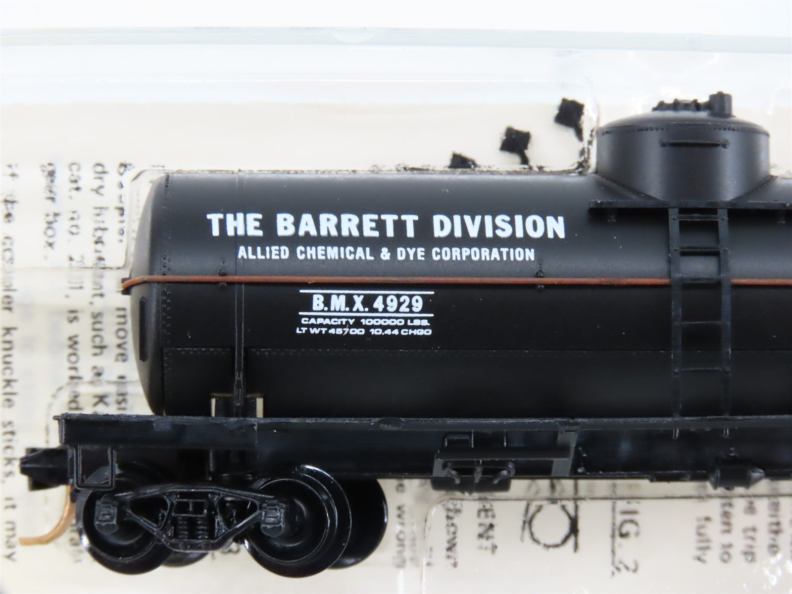 N Scale Micro-Trains MTL 65150 BMX Barrett Division 39' Tank Car 4929 RTR