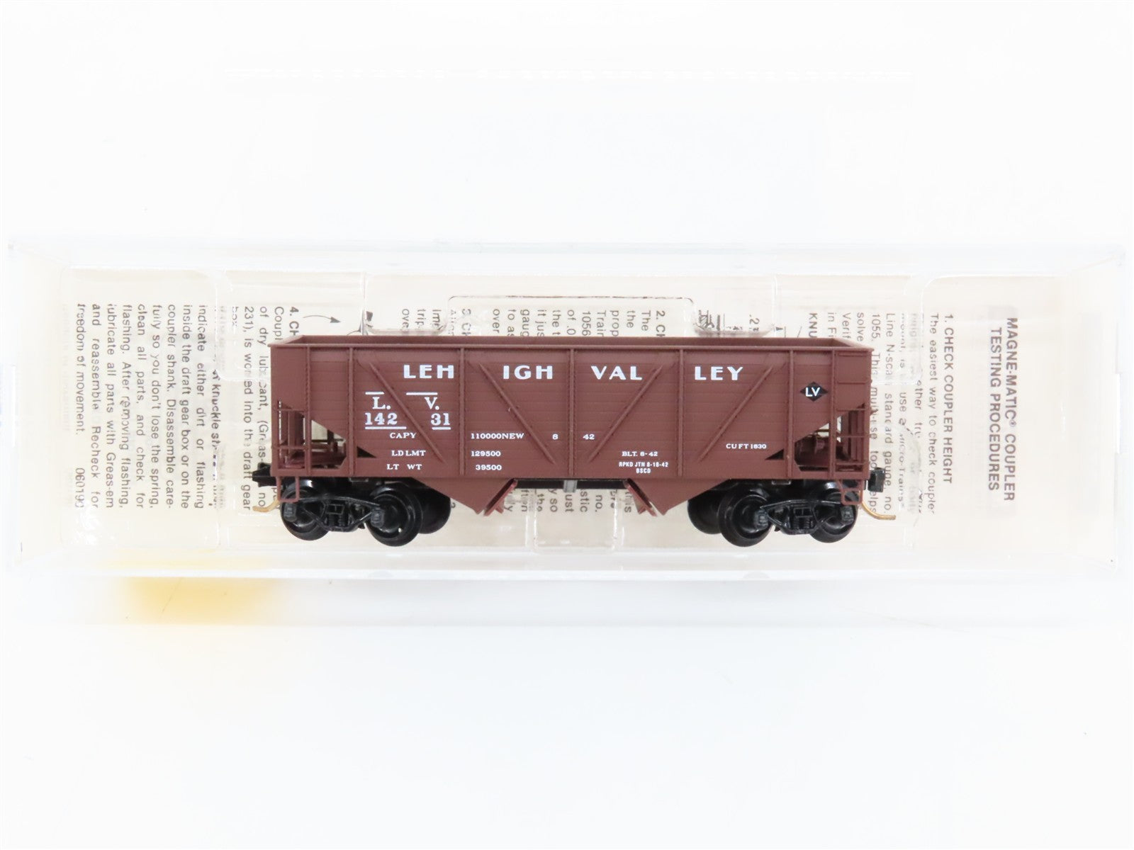 N Scale Micro-Trains MTL 57030 LV Lehigh Valley 33' 2-Bay Open Hopper 14231 RTR