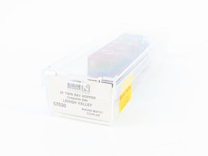 N Scale Micro-Trains MTL 57030 LV Lehigh Valley 33' 2-Bay Open Hopper 14231 RTR