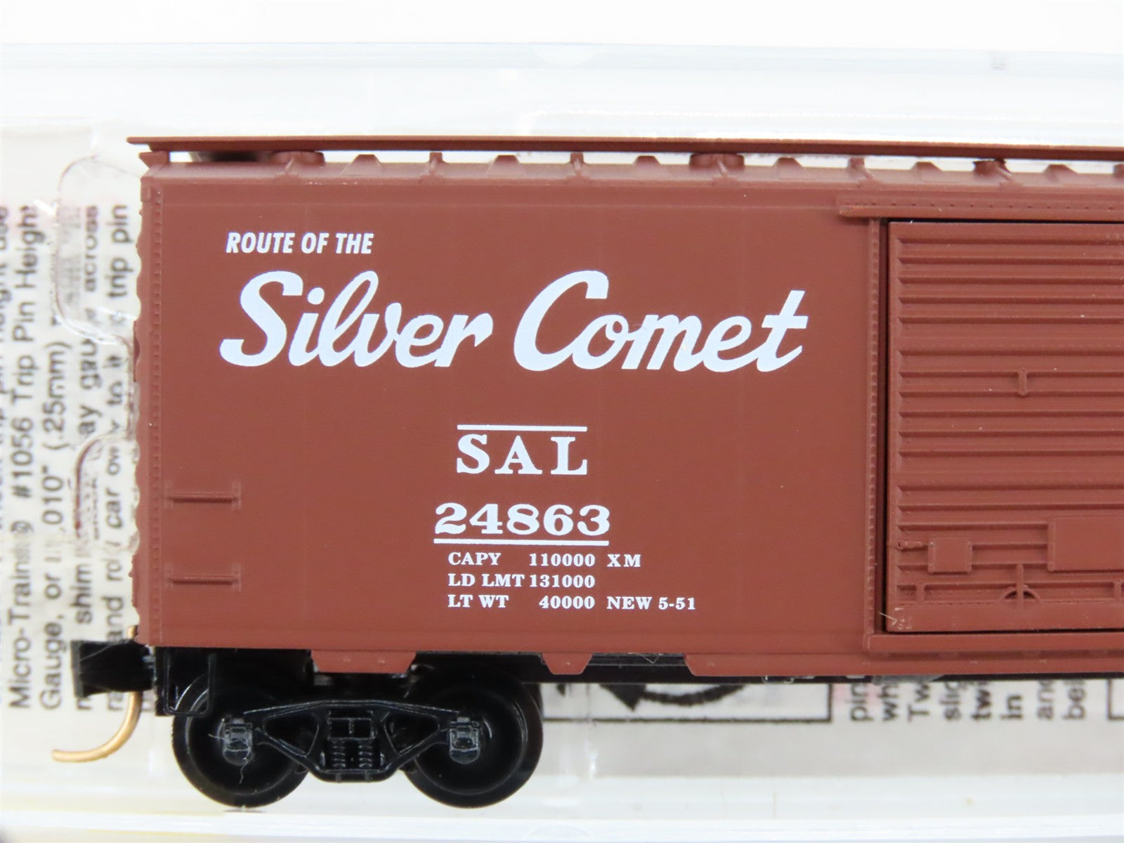 N Scale Micro-Trains MTL 20660 SAL Seaboard Silver Comet 40' Box Car 24863 RTR