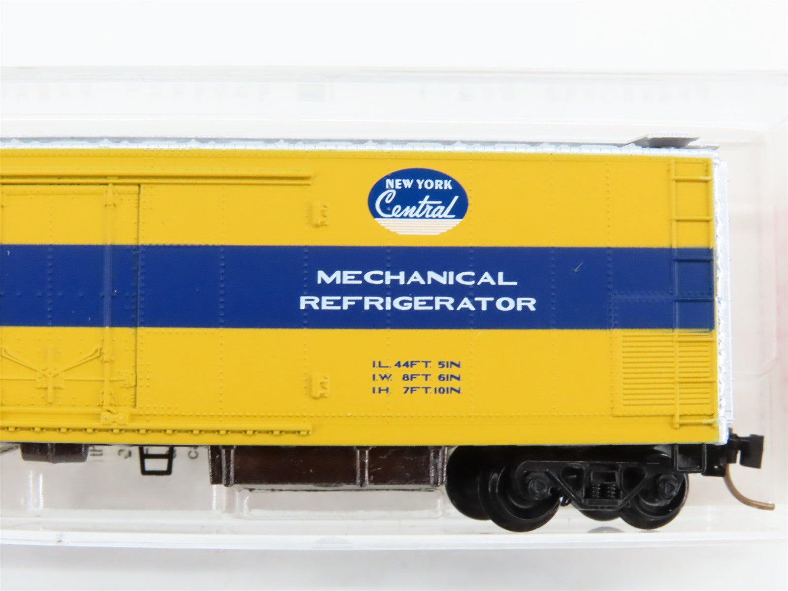 N Scale Micro-Trains MTL 69080 NYMX New York Central 51' Reefer 1025 RTR