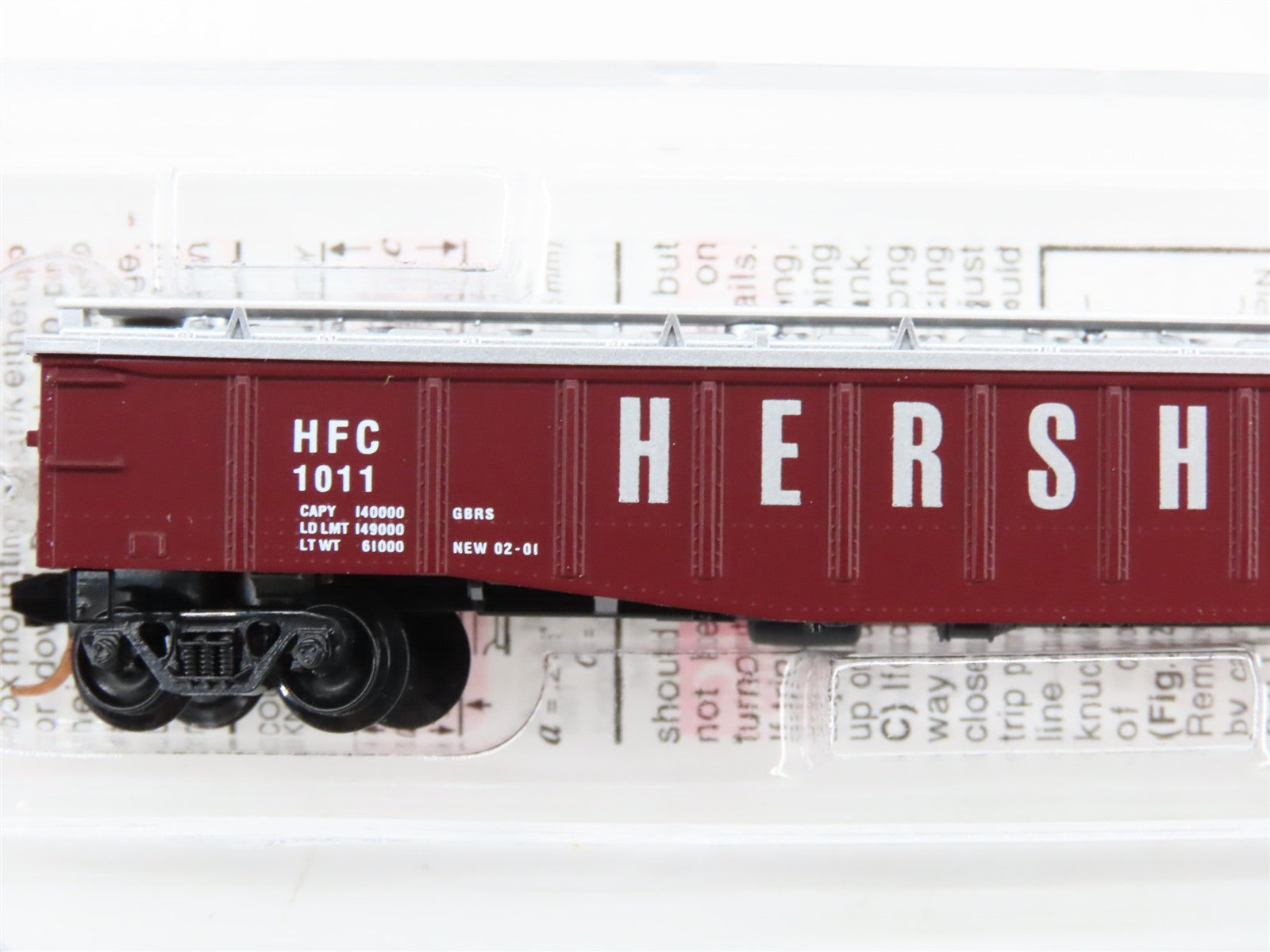 N Scale Micro-Trains MTL 106060 HFC Hershey's 50' Covered Gondola 1011 RTR