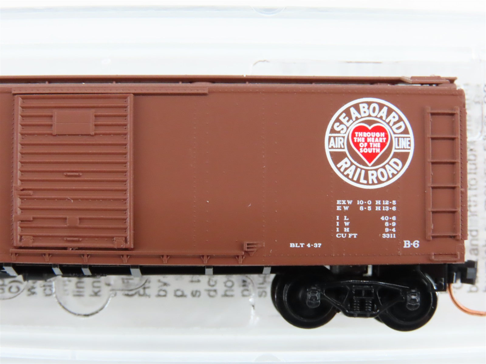 N Scale Micro-Trains MTL 120250 SAL Silver Meteor 40' Box Car 18198 RTR
