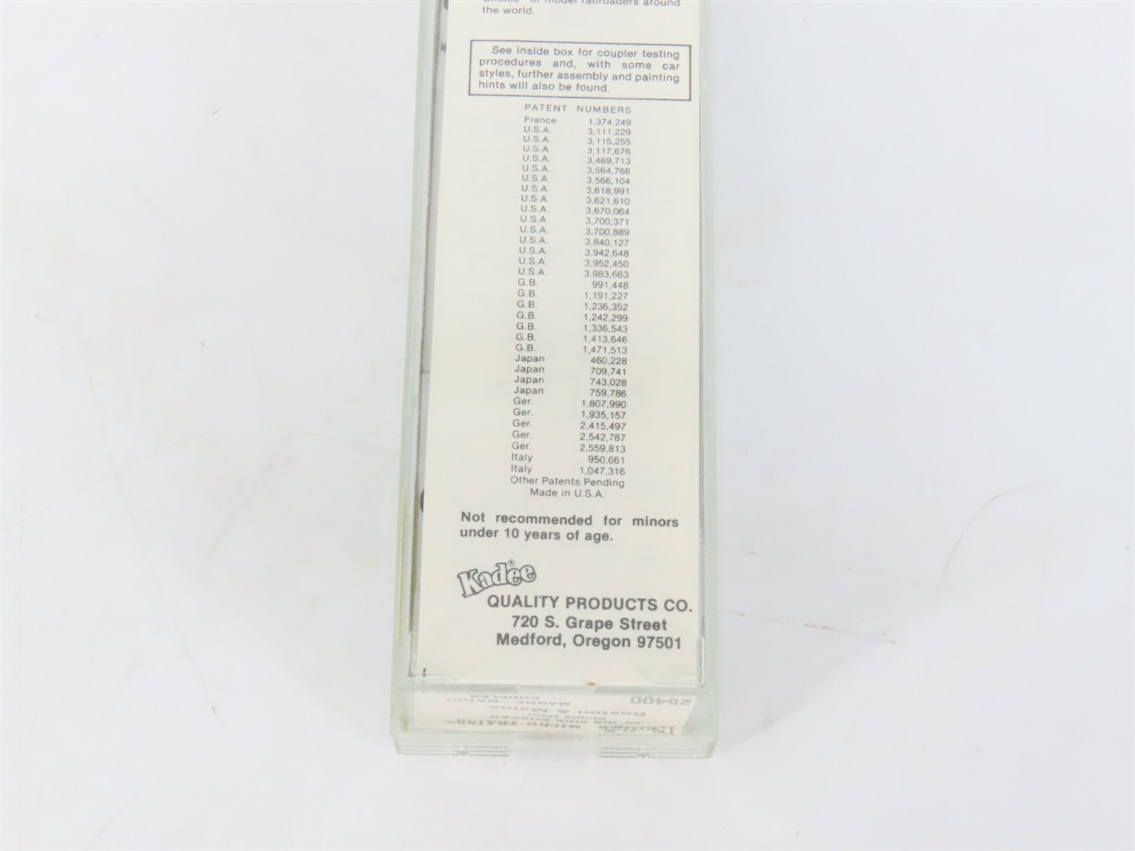 N Kadee Micro-Trains MTL 25400 BM Boston & Maine Guilford 50' Box Car 3249 RTR