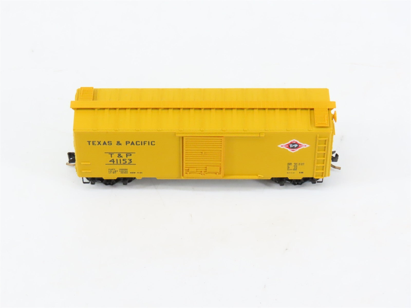 N Scale Kadee Micro-Trains MTL 20590 T&P Texas & Pacific 40' Box Car 41153 RTR