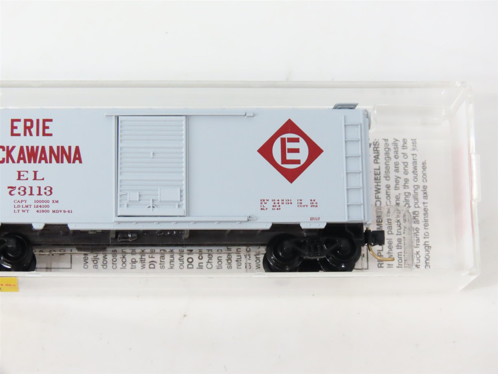 N Scale Micro-Trains MTL 20360 EL Erie Lackawanna 40' Box Car 73113 RTR
