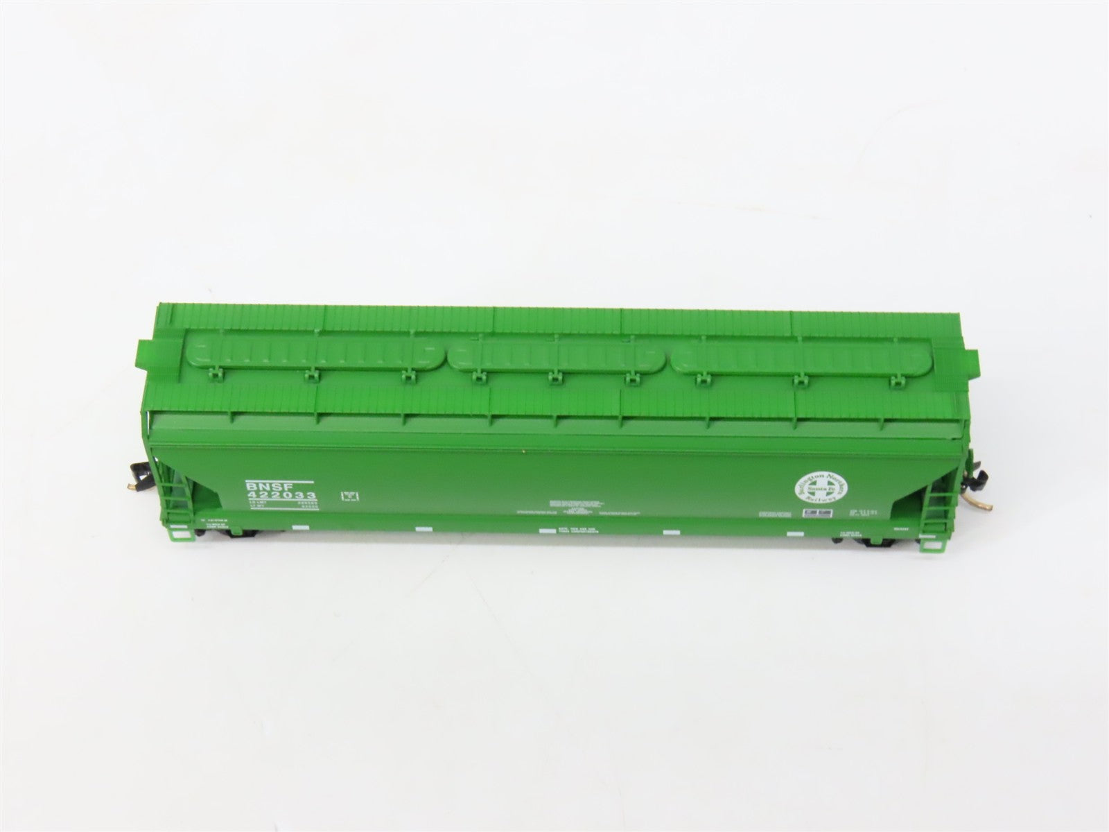 N Scale Micro-Trains MTL 94110 BNSF Railway 3-Bay Covered Hopper 422033 RTR