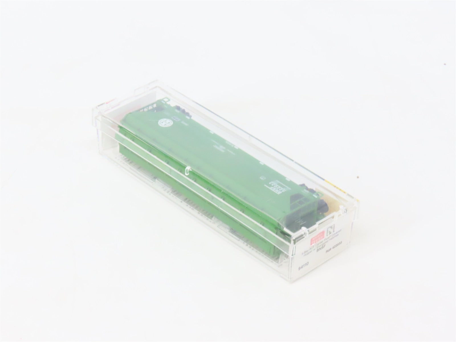 N Scale Micro-Trains MTL 94110 BNSF Railway 3-Bay Covered Hopper 422033 RTR