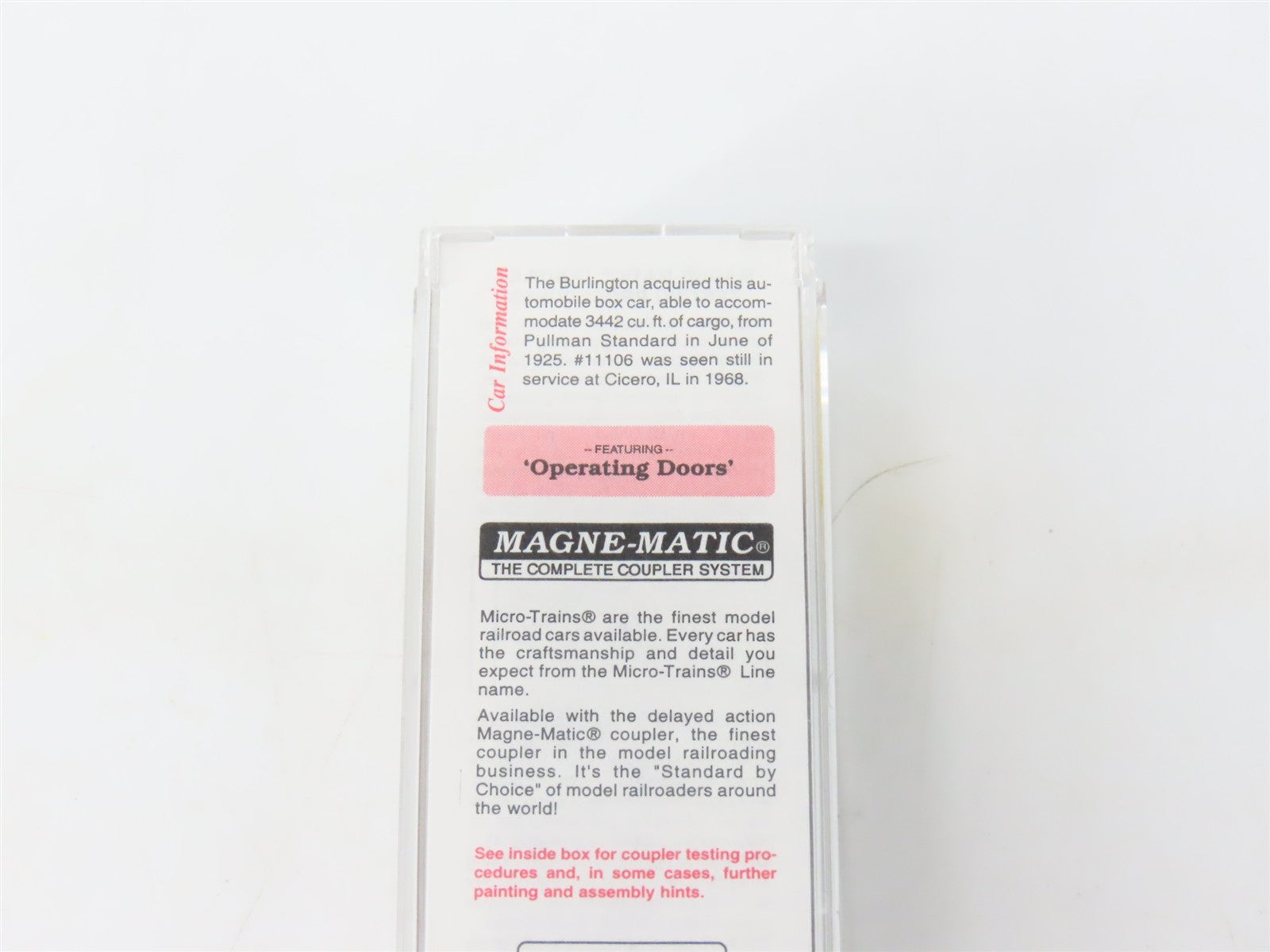 N Scale Micro-Trains MTL 29060 CB&Q Burlington Route 40' Box Car 11106 RTR