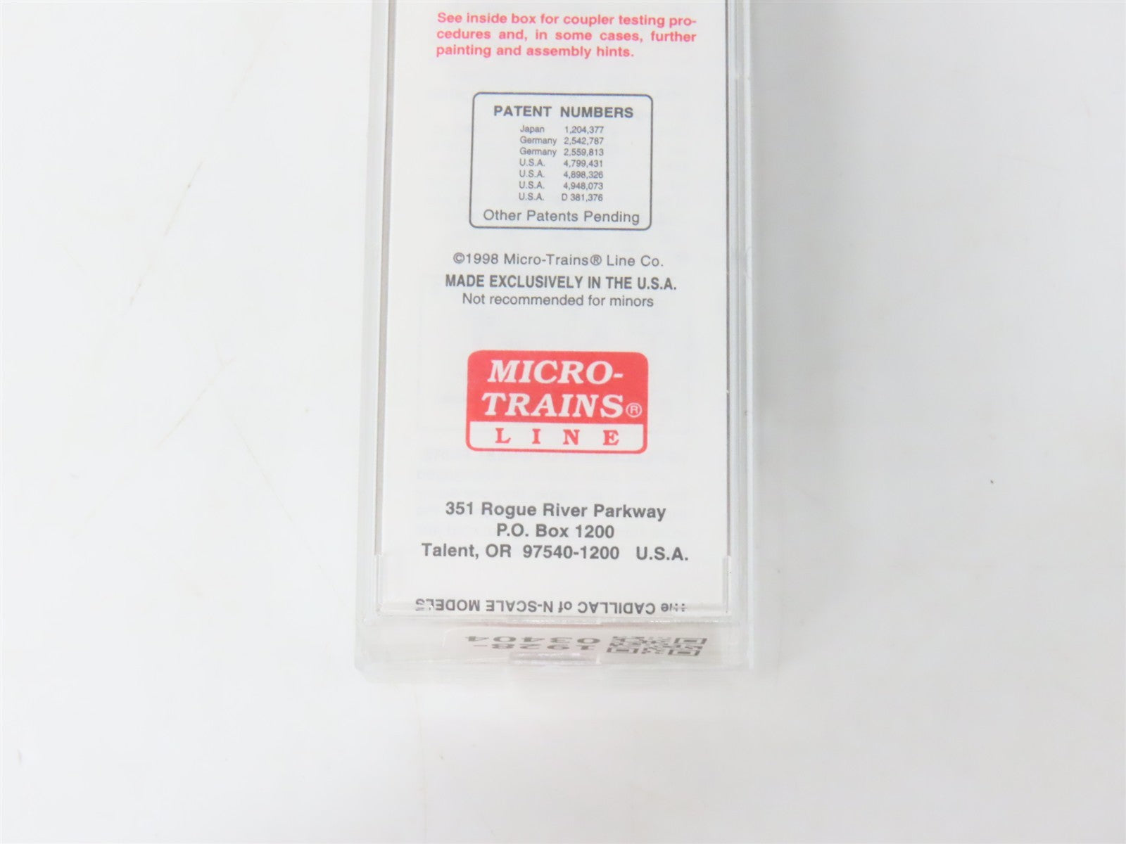 N Scale Micro-Trains MTL 29060 CB&Q Burlington Route 40' Box Car 11106 RTR