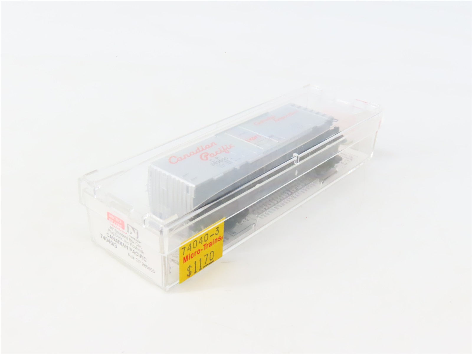 N Scale Micro-Trains MTL 74040/3 CP Canadian Pacific 40' Plug Door Box Car RTR