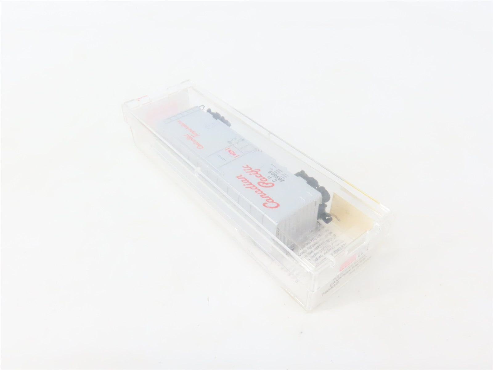 N Scale Micro-Trains MTL 74040/3 CP Canadian Pacific 40' Plug Door Box Car RTR