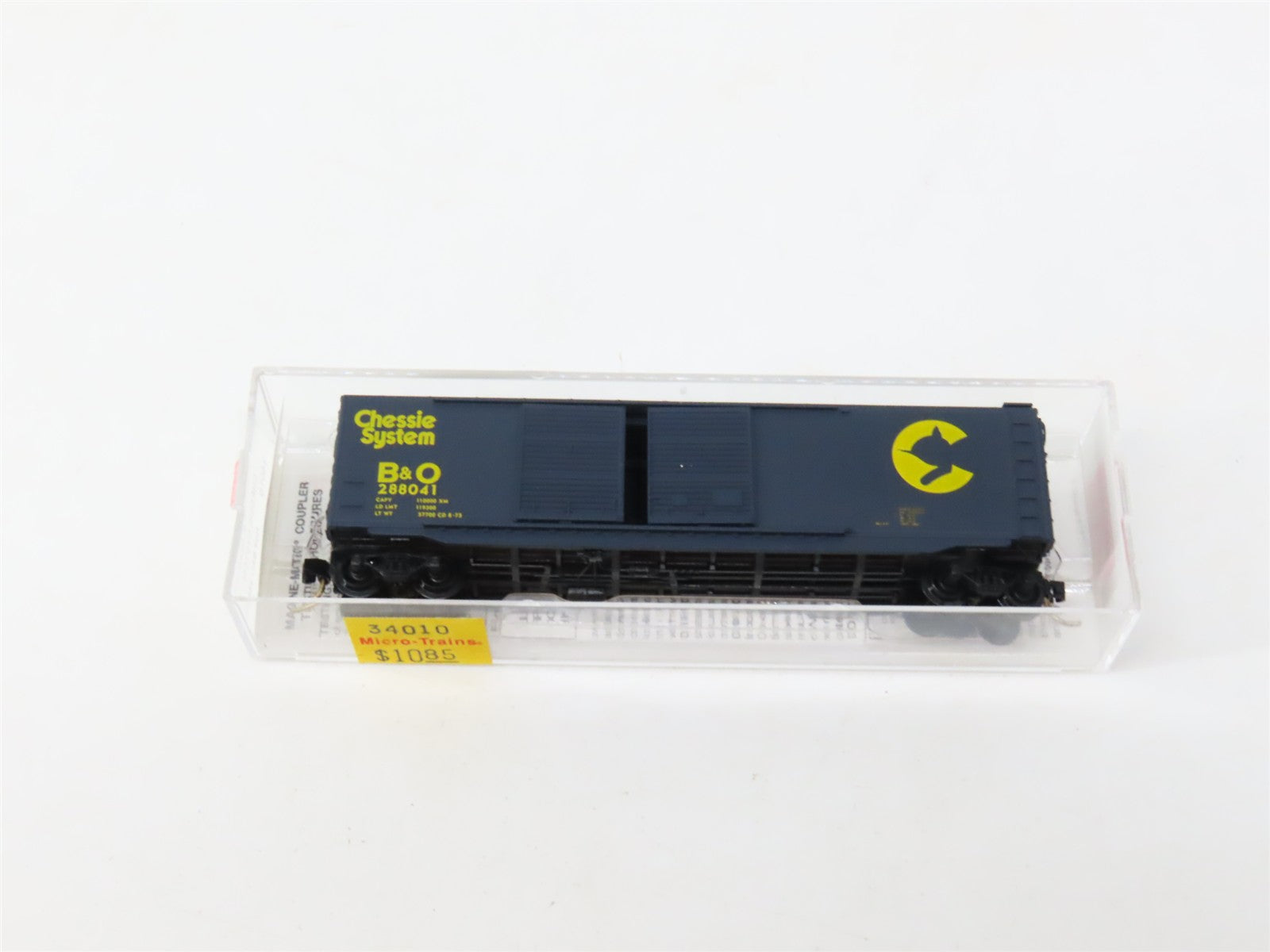 N Scale Micro-Trains MTL 34010 B&O Chessie System 50' Double Door Box Car RTR