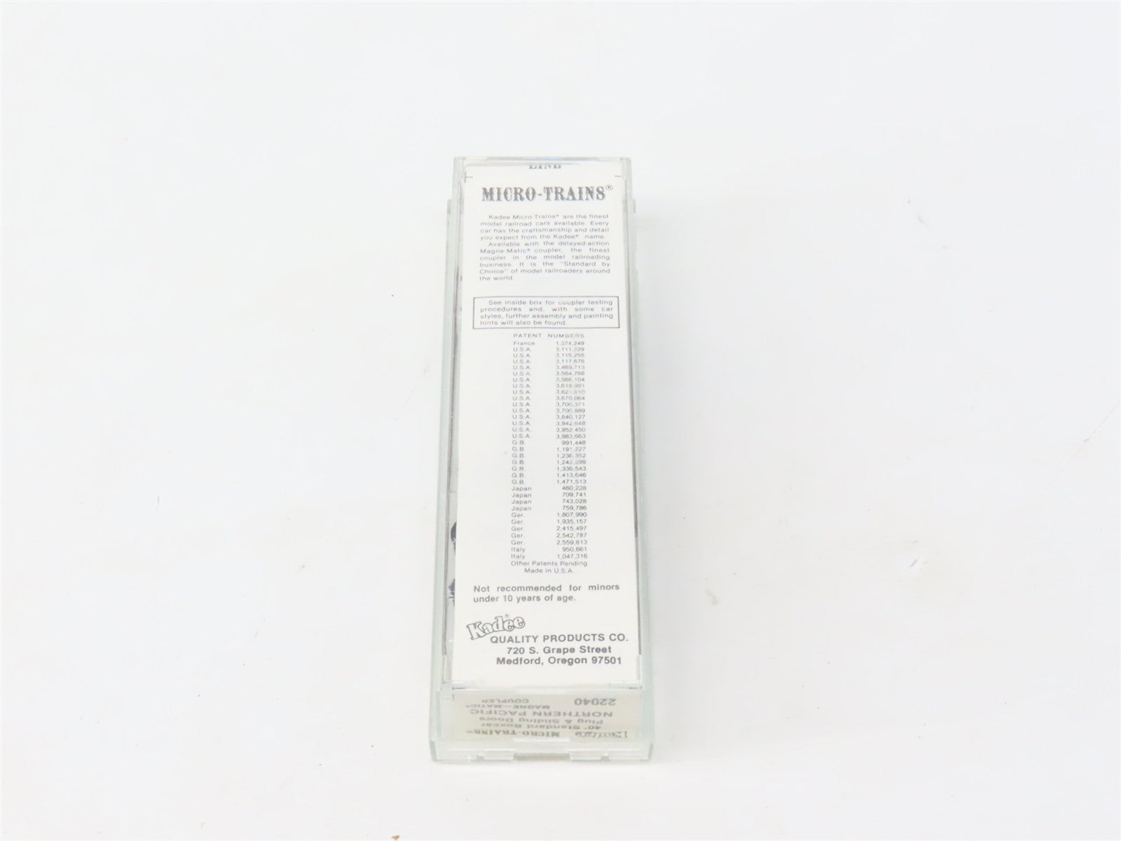 N Scale Kadee Micro-Trains MTL 22040 NP Northern Pacific 40' Box Car 8628 RTR