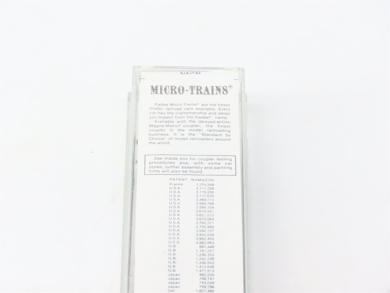 N Scale Kadee Micro-Trains MTL 22040 NP Northern Pacific 40' Box Car 8628 RTR
