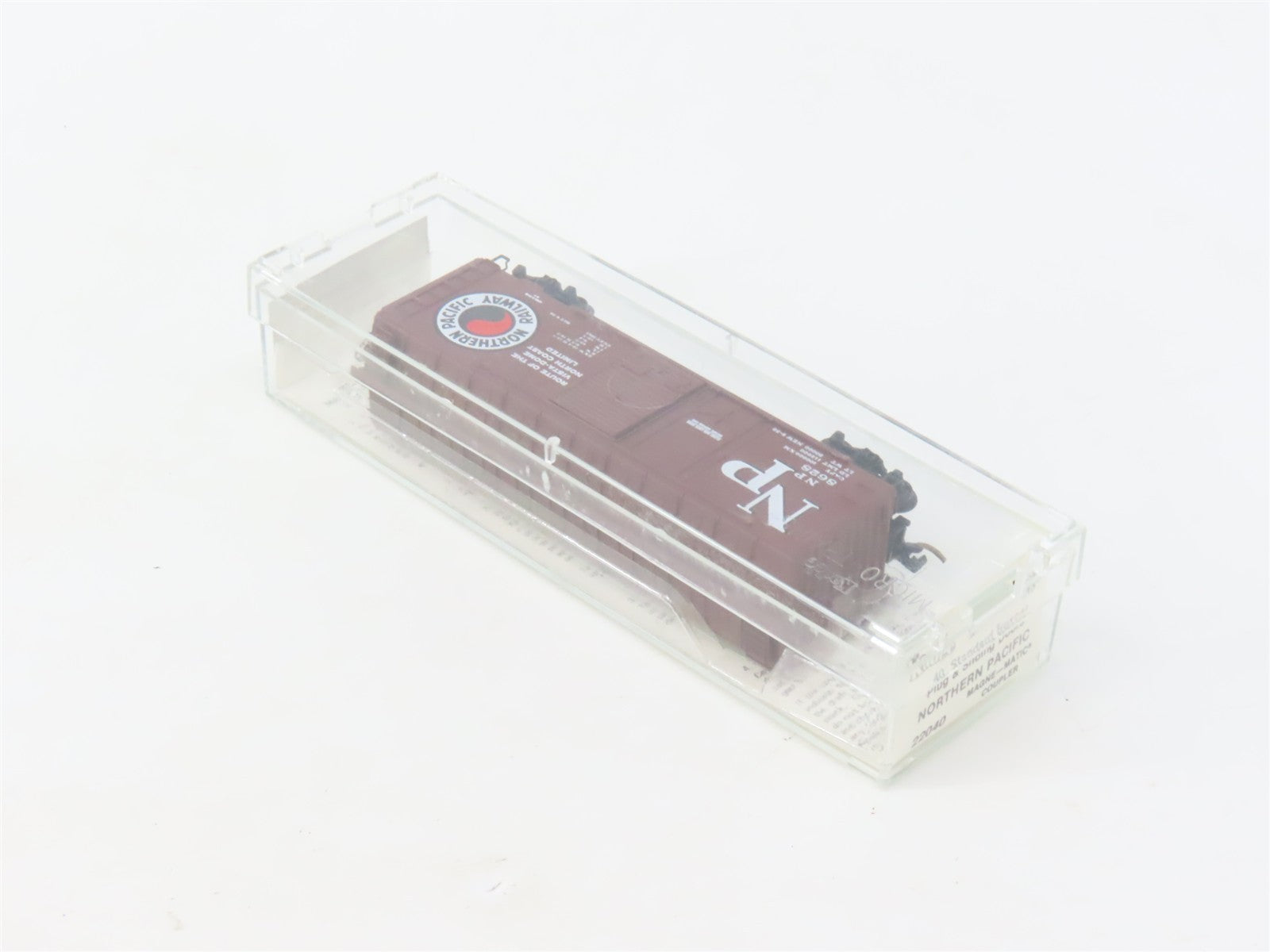 N Scale Kadee Micro-Trains MTL 22040 NP Northern Pacific 40' Box Car 8628 RTR