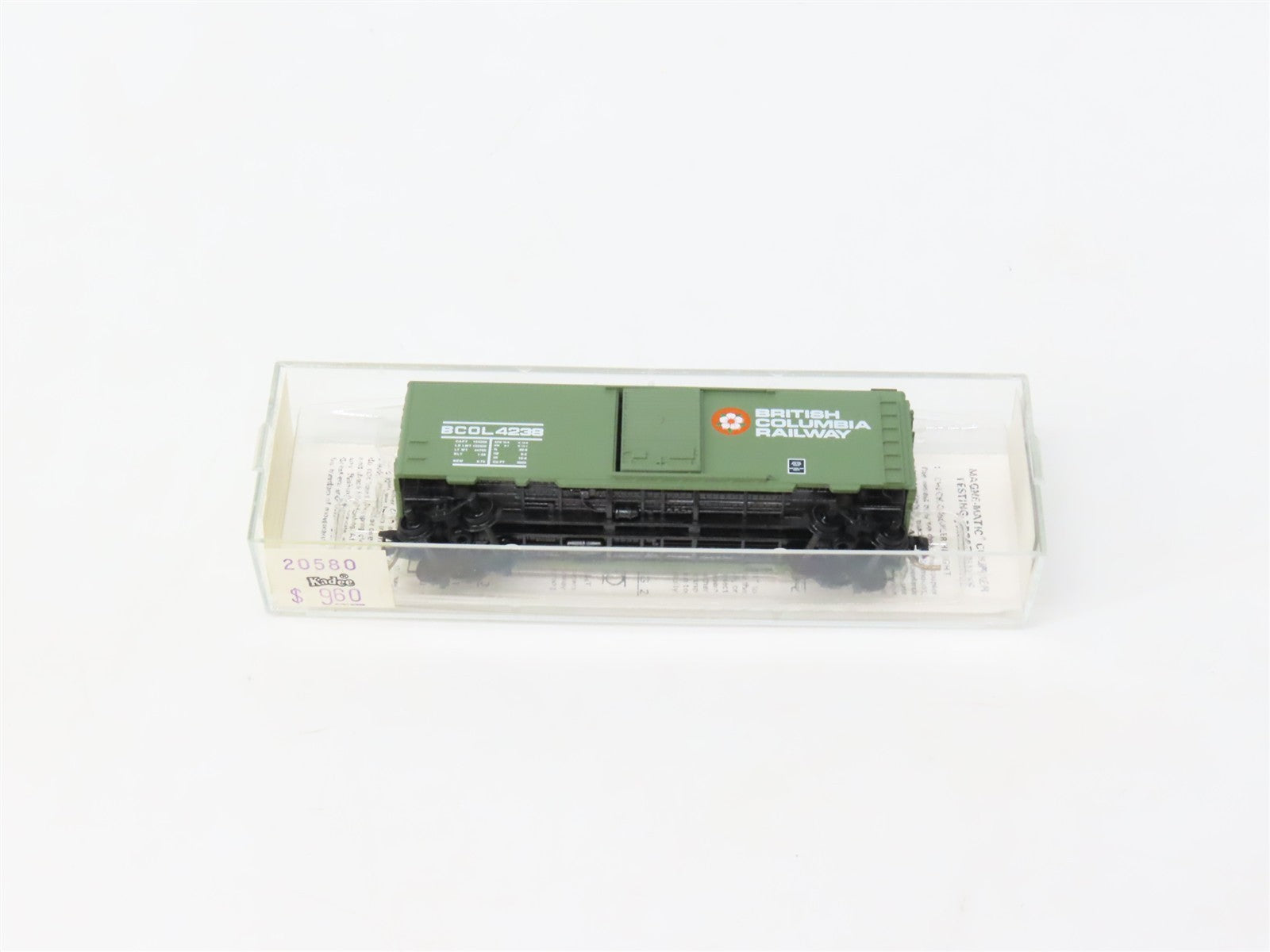 N Scale Kadee Micro-Trains MTL 20580 BCOL British Columbia 40' Box Car 4238 RTR