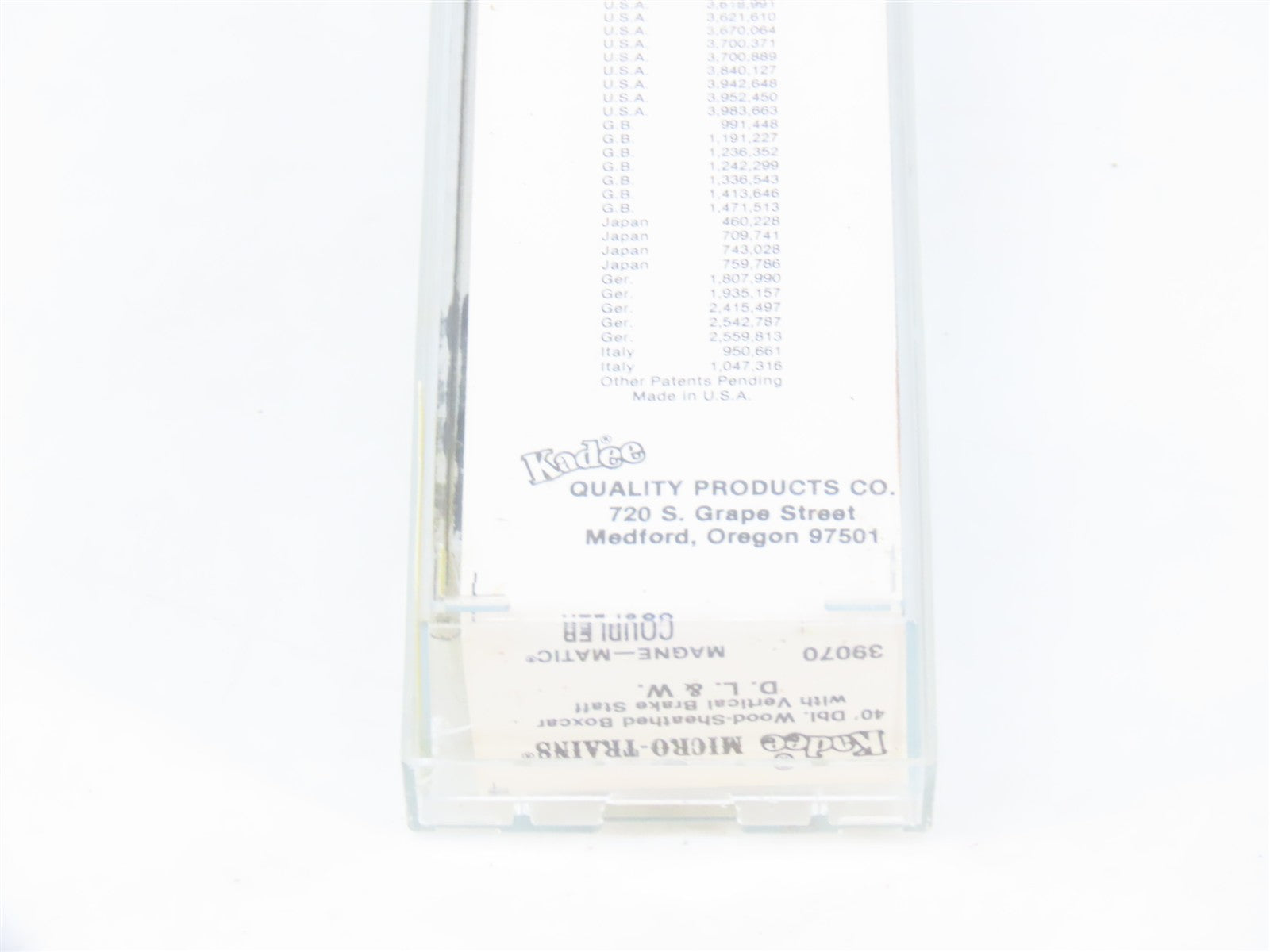 N Scale Micro-Trains MTL 39070 Delaware, Lackawanna & Western 40' Box Car RTR