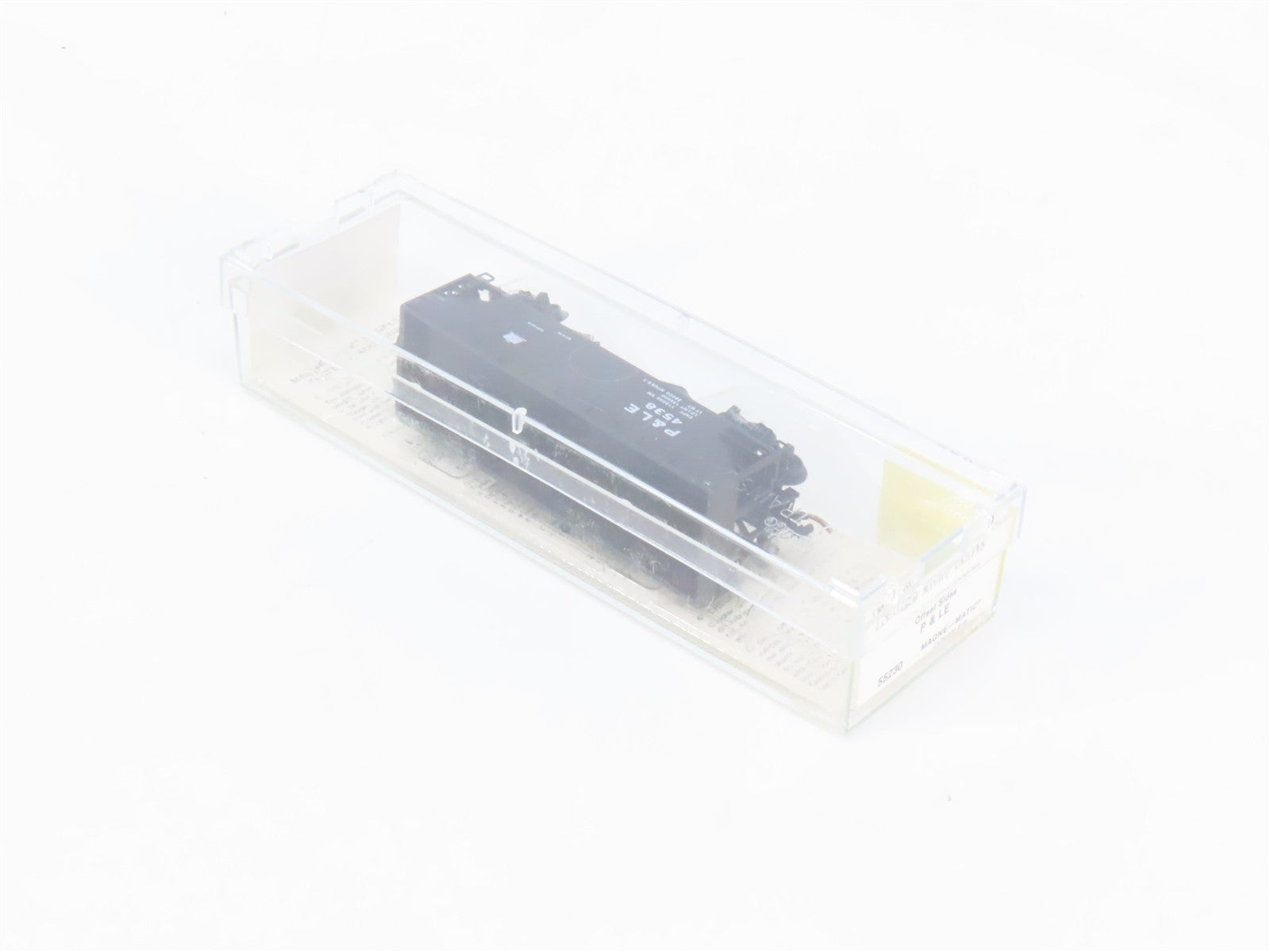 N Scale Micro-Trains MTL 55230 P&LE Pittsburgh & Lake Erie 33' 2-Bay Hopper RTR