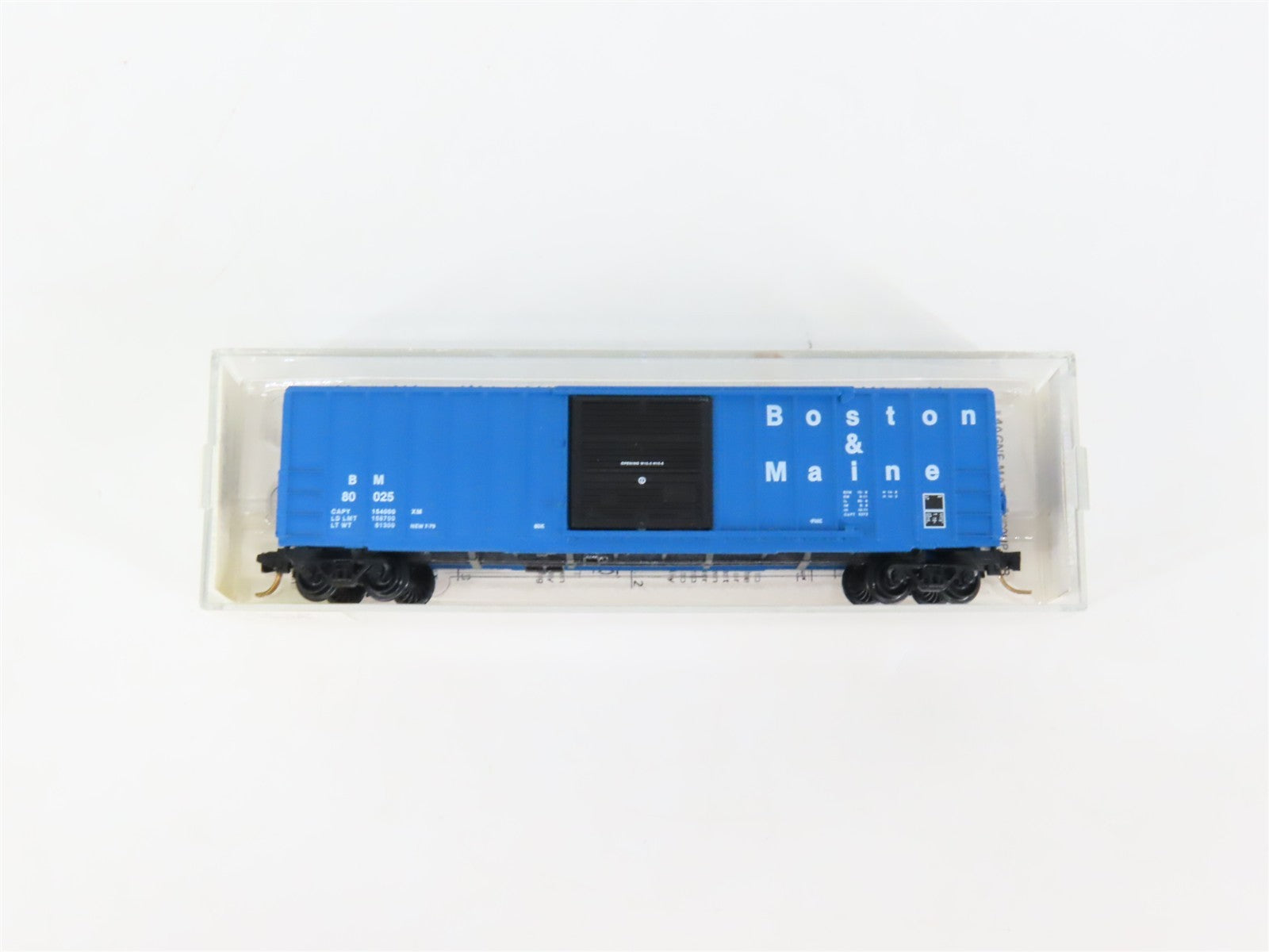N Scale Kadee Micro-Trains MTL 25240 BM Boston & Maine 50' Box Car 80025 RTR