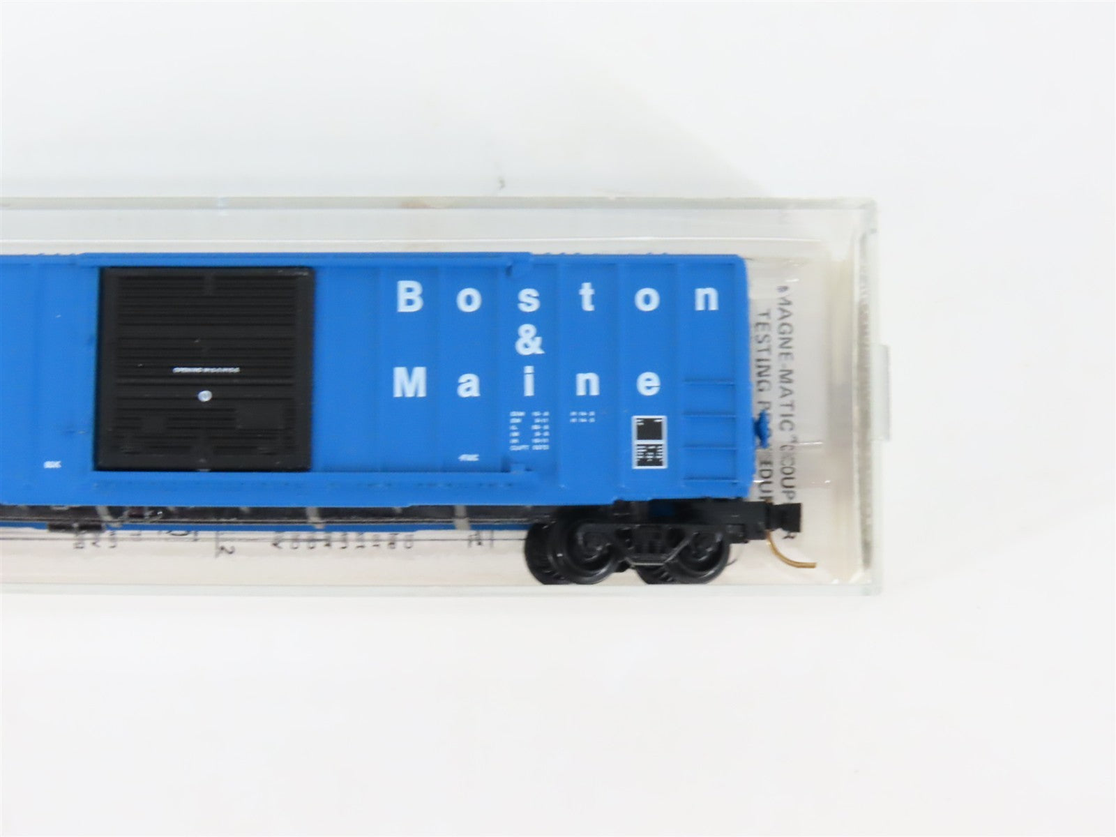 N Scale Kadee Micro-Trains MTL 25240 BM Boston & Maine 50' Box Car 80025 RTR