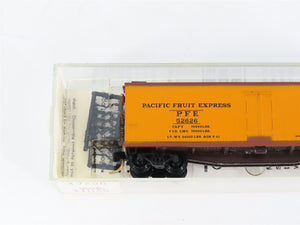 N Scale Micro-Trains MTL 47290 PFE Pacific Fruit Express 40' Reefer 52626 RTR