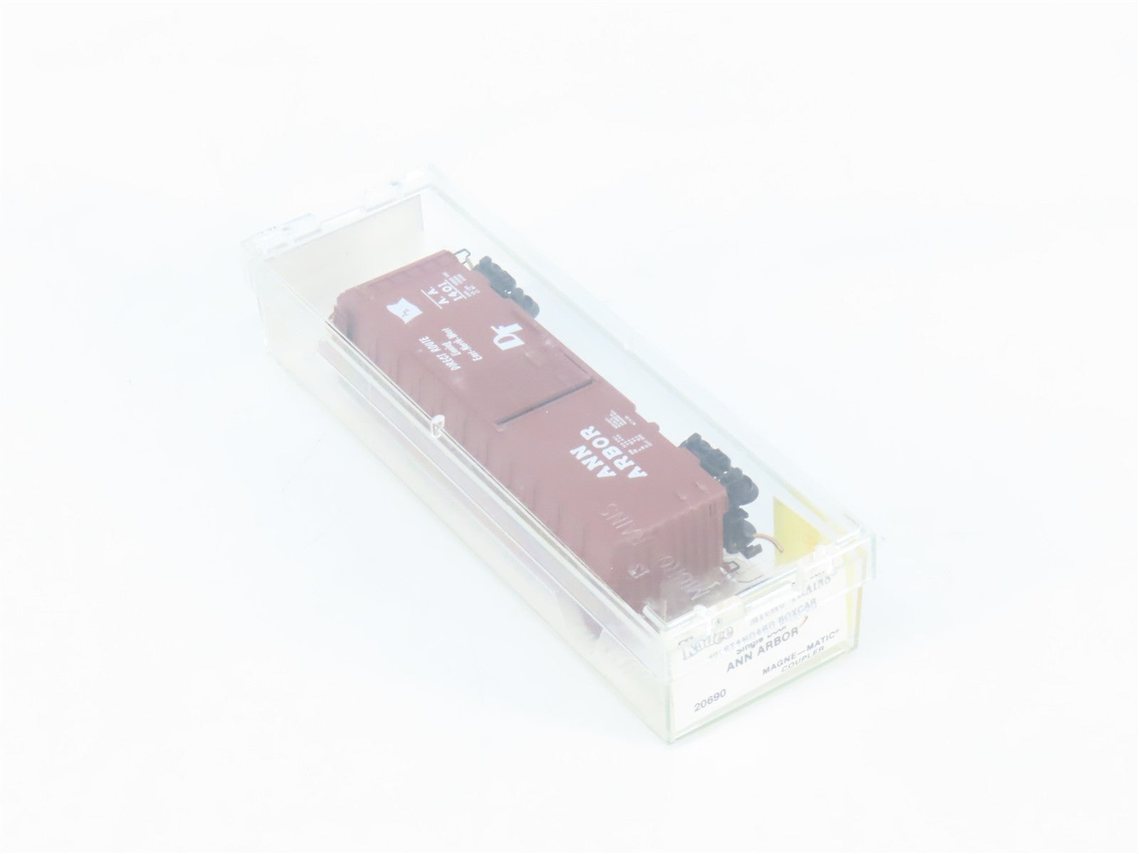 N Scale Kadee Micro-Trains MTL 20690 AA Ann Arbor 40' Box Car 1401 RTR
