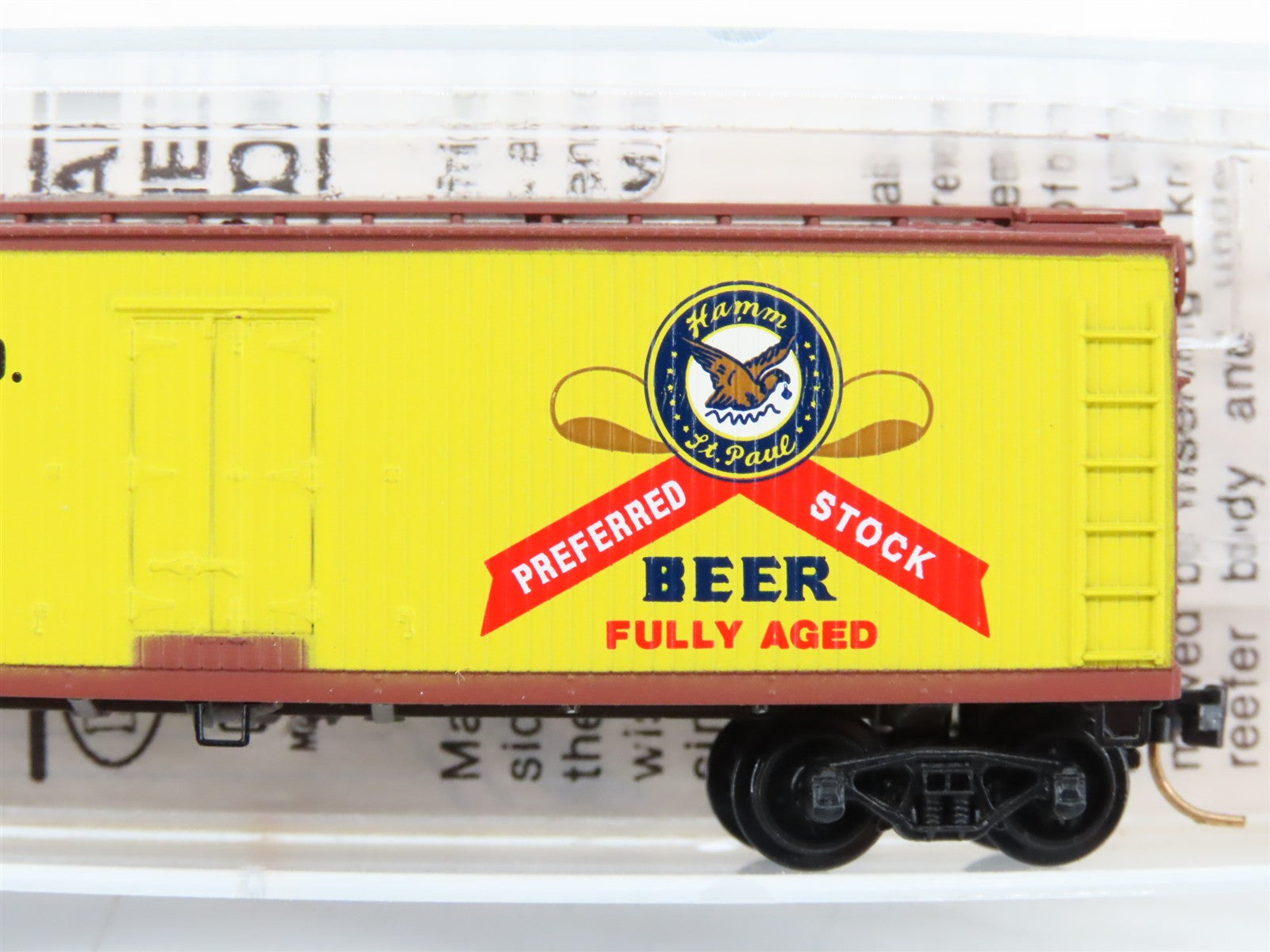 N Scale Micro-Trains MTL 47270 WFEX Theo. Hamm Brewing Co. 40' Reefer 1302 RTR
