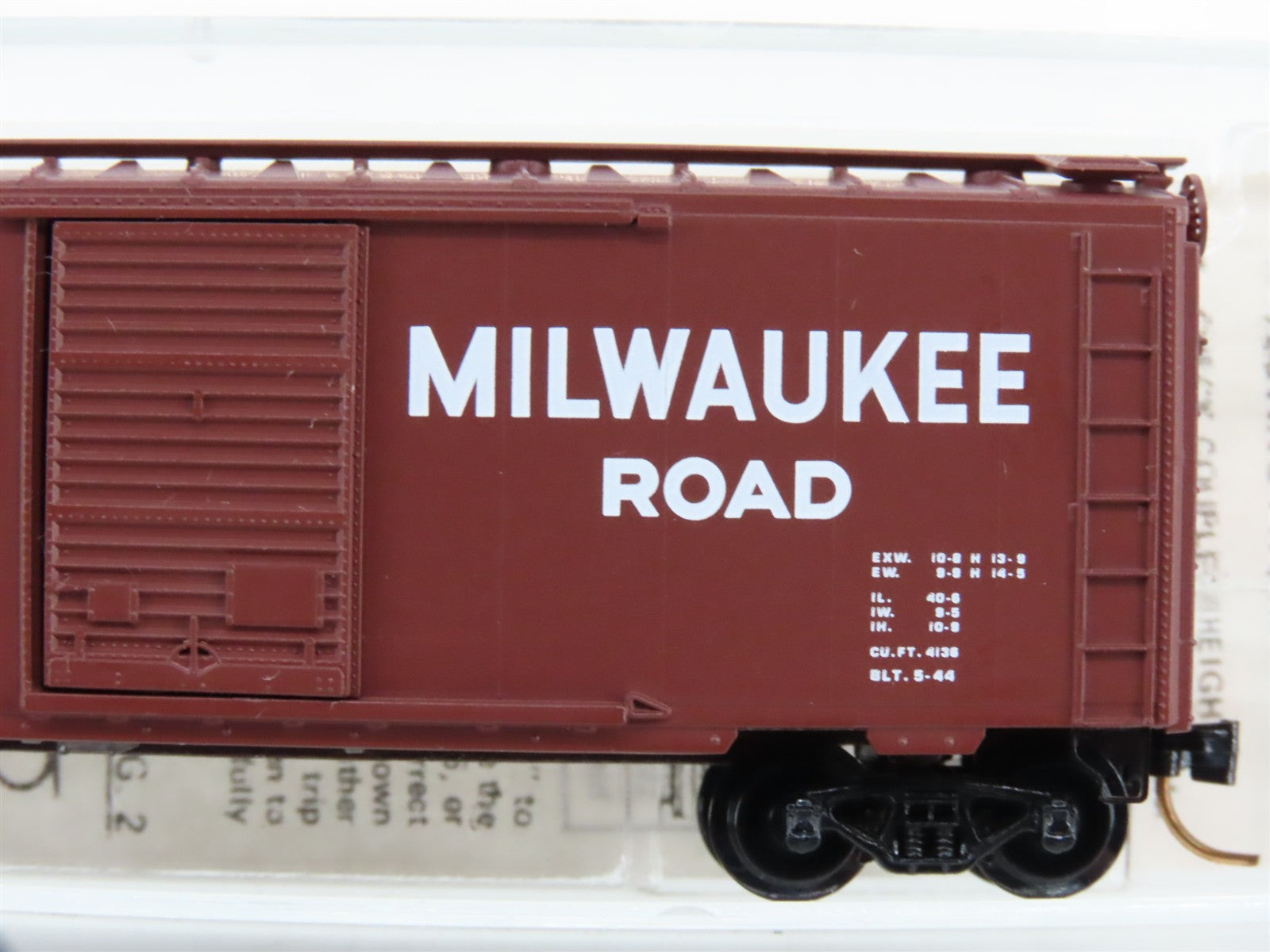 N Scale Kadee Micro-Trains MTL 20910 MILW Milwaukee Road 40' Box Car 29538 RTR