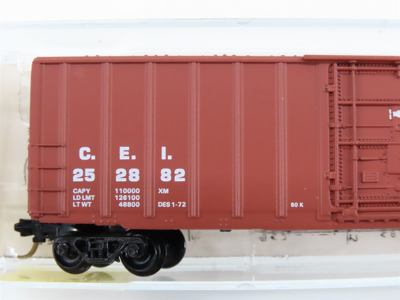 N Kadee Micro-Trains MTL 27030 CEI Chicago & Eastern Illinois 50' Box Car 252882