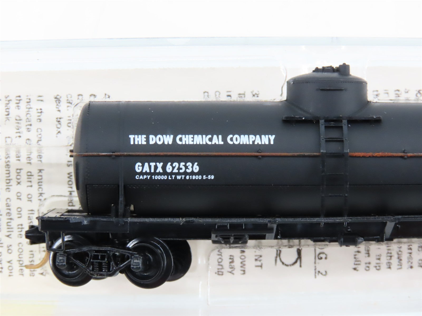 N Scale Micro-Trains MTL 65100 GATX Dow Chemical 39' Single Dome Tank Car RTR