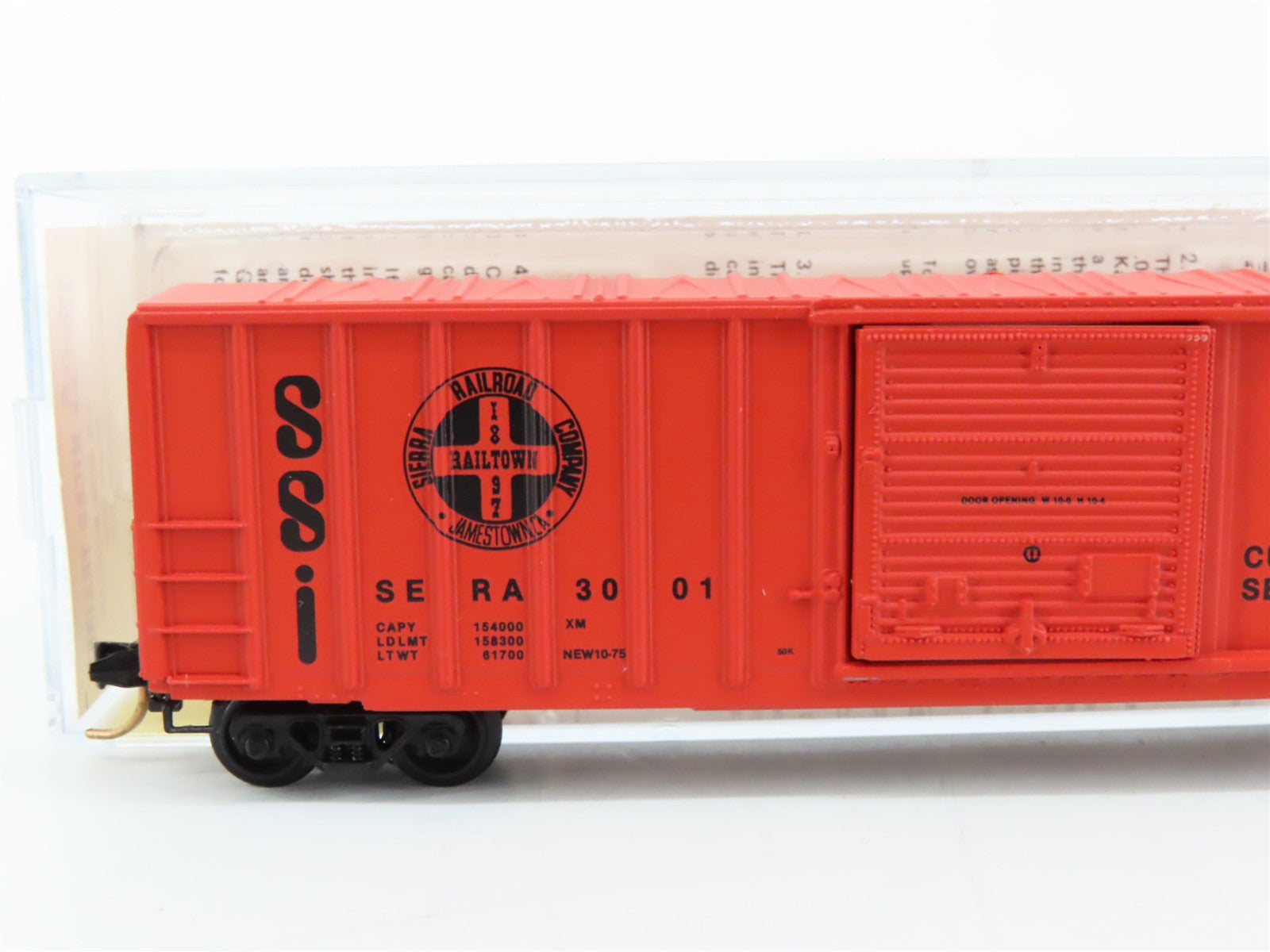 N Kadee Micro-Trains MTL 25370 SERA Sierra Railroad SSI 50' Box Car 3001 RTR