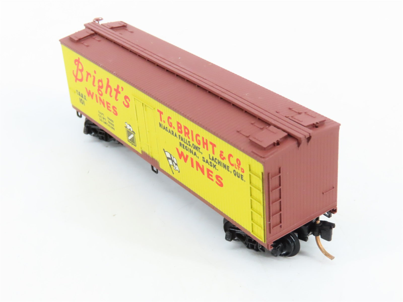 N Scale Micro-Trains MTL 49210 TGBX T.G. Bright & Co. 40' Reefer 101 RTR