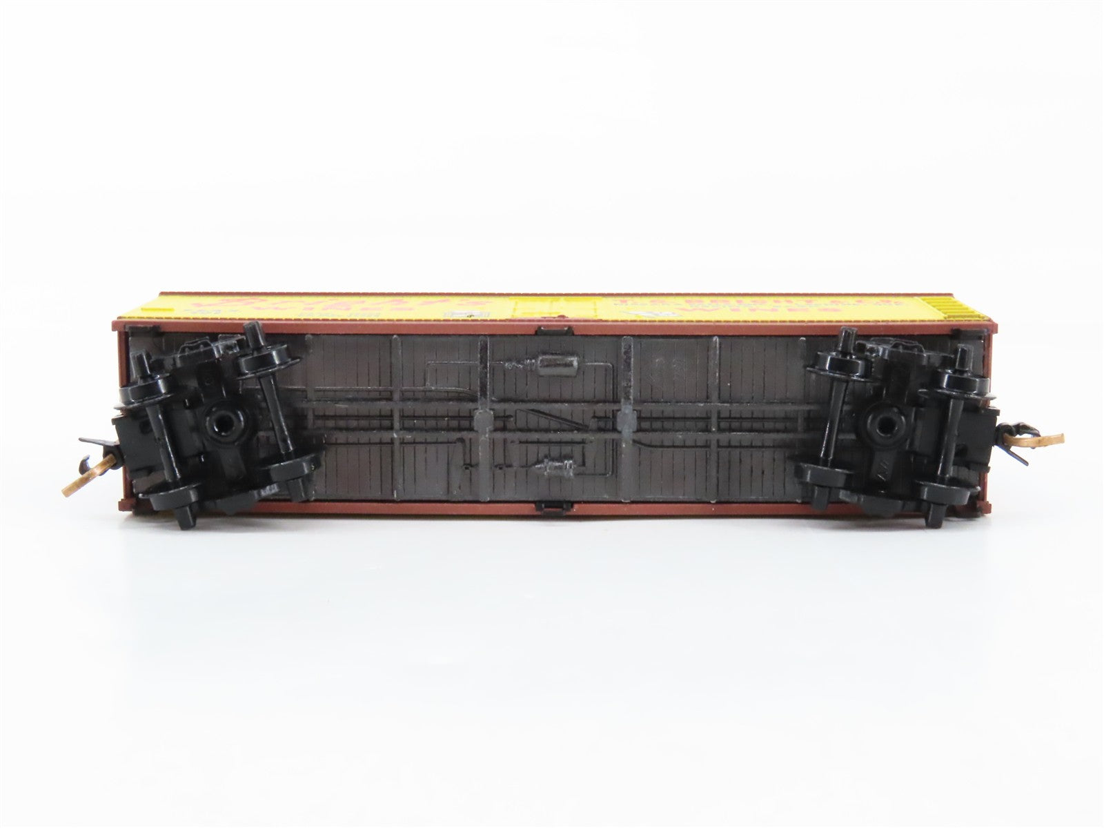 N Scale Micro-Trains MTL 49210 TGBX T.G. Bright & Co. 40' Reefer 101 RTR
