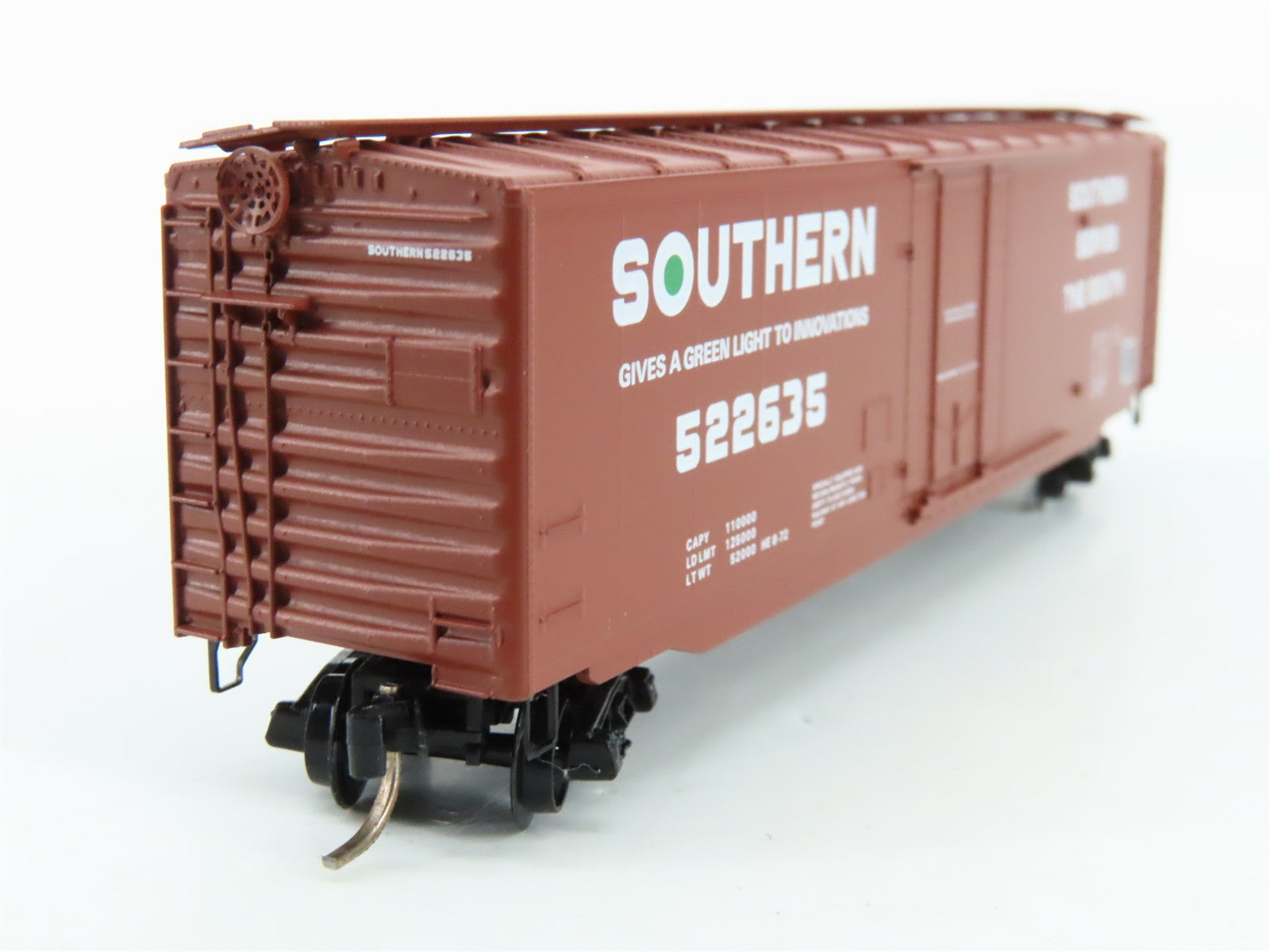N Scale Micro-Trains MTL 32240 SOU Southern 50' Box Car 522635 RTR