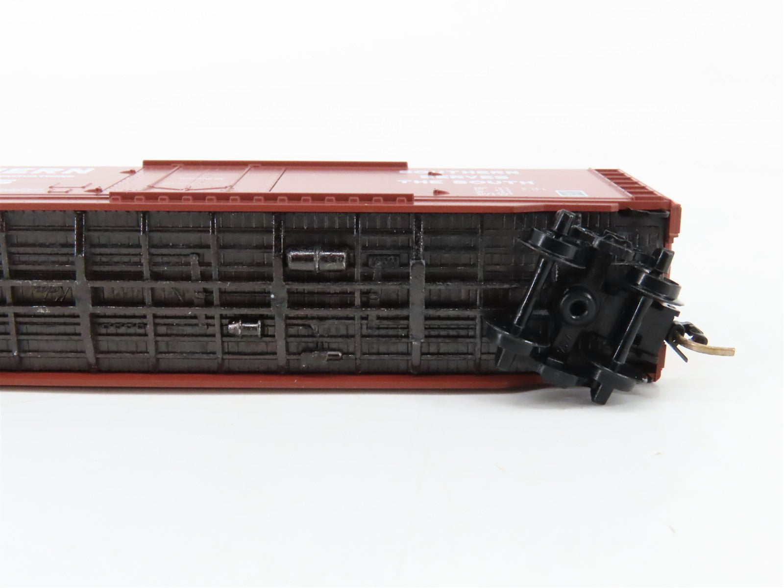 N Scale Micro-Trains MTL 32240 SOU Southern 50' Box Car 522635 RTR