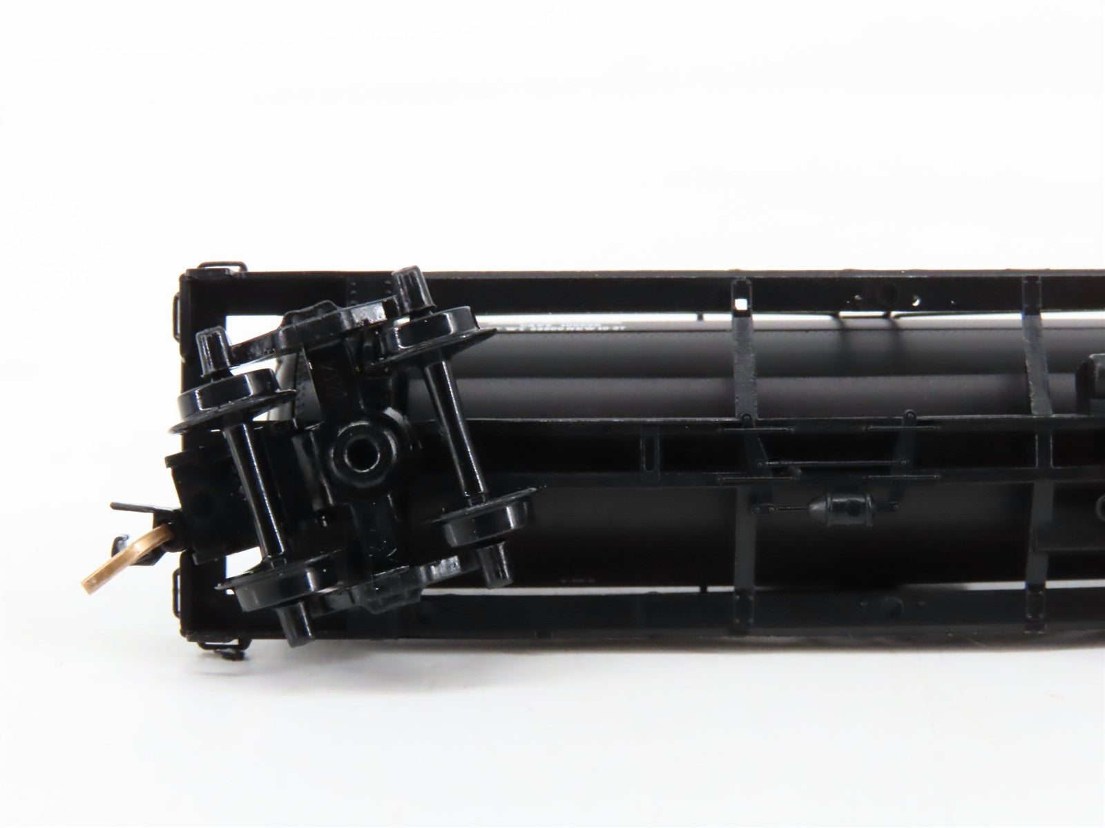 N Scale Micro-Trains MTL 65180 UP Union Pacific 39' Tank Car 69012 RTR