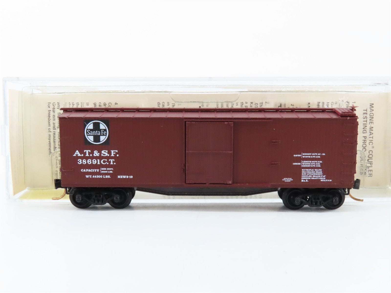 N Scale Kadee Micro-Trains MTL 39060 ATSF Santa Fe 40' Box Car 38691C.T. RTR
