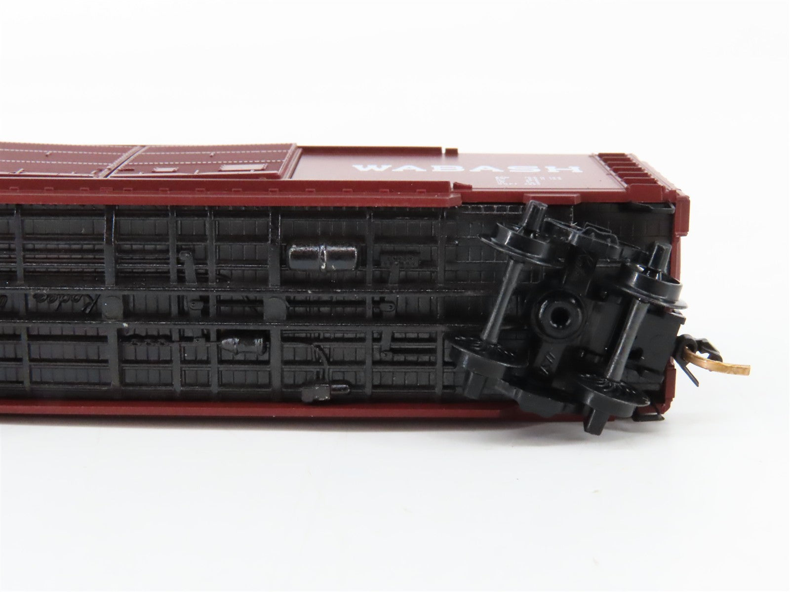 N Scale Kadee Micro-Trains MTL 23130 WAB Wabash 40' Double Door Box Car 8150 RTR