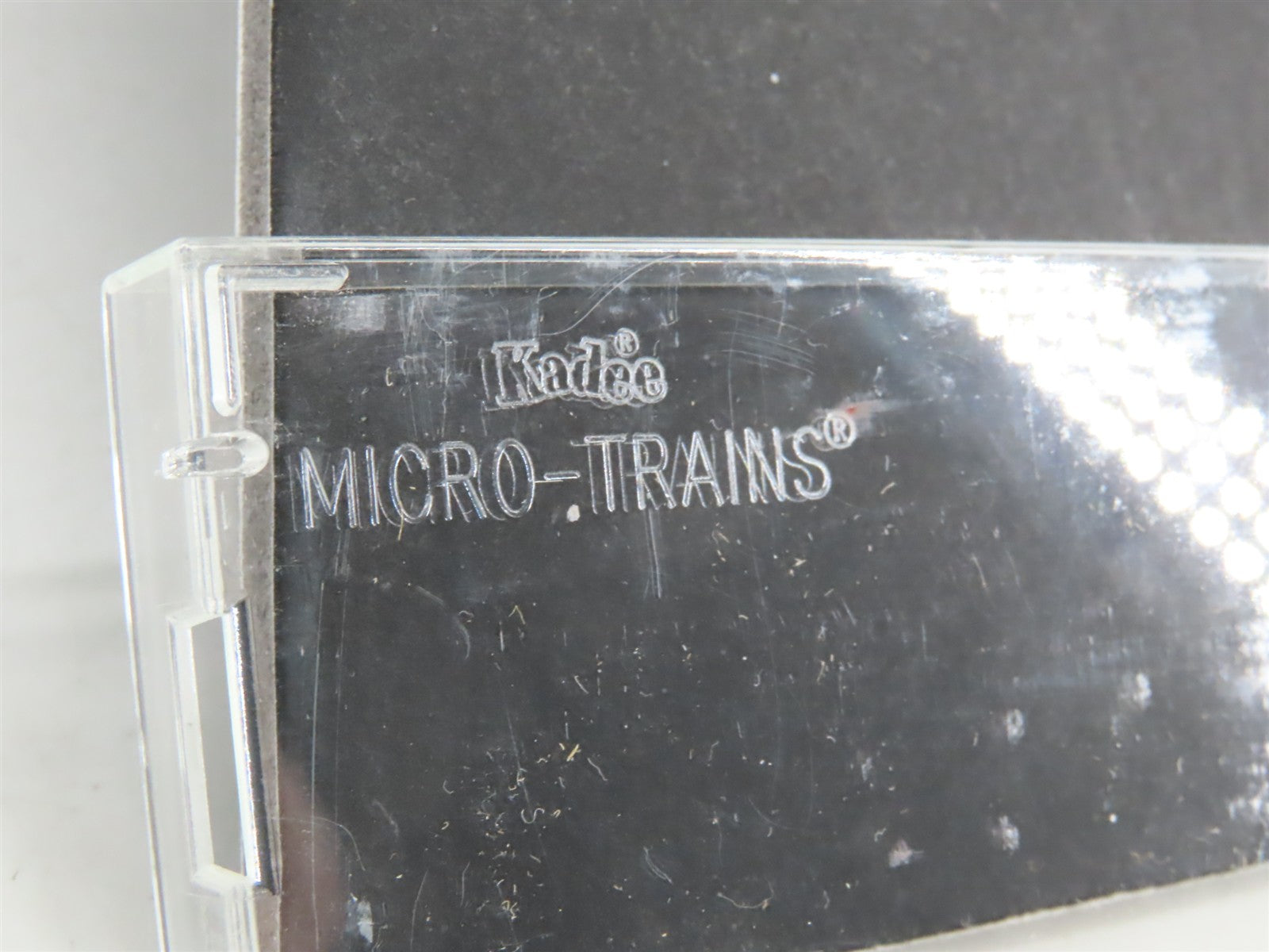 N Scale Micro-Trains MTL 22030 UP Union Pacific 40' Box Car 110022 RTR