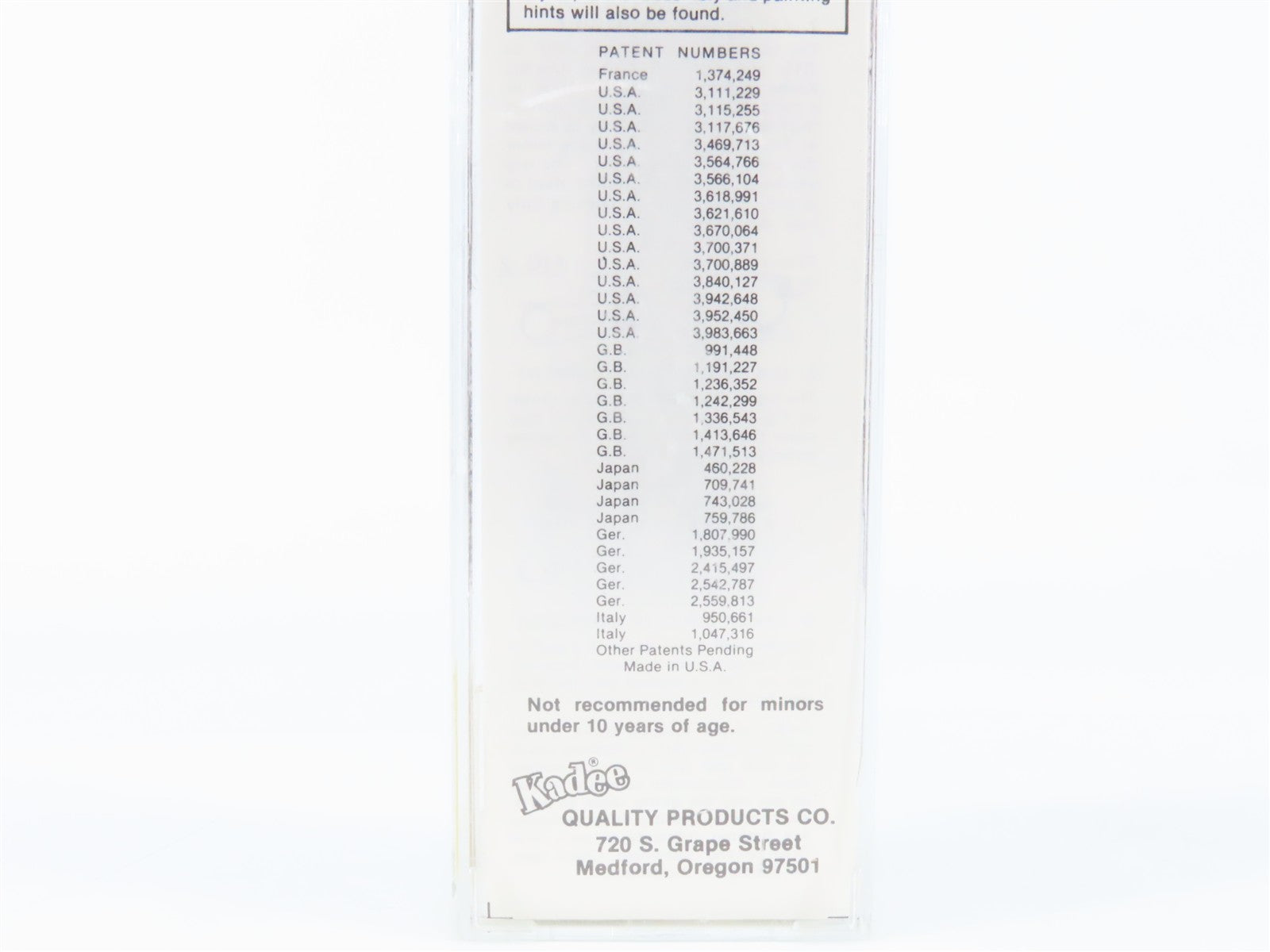 N Scale Micro-Trains MTL 55300 MILW Milwaukee Road 33' 2-Bay Hopper 94537 RTR